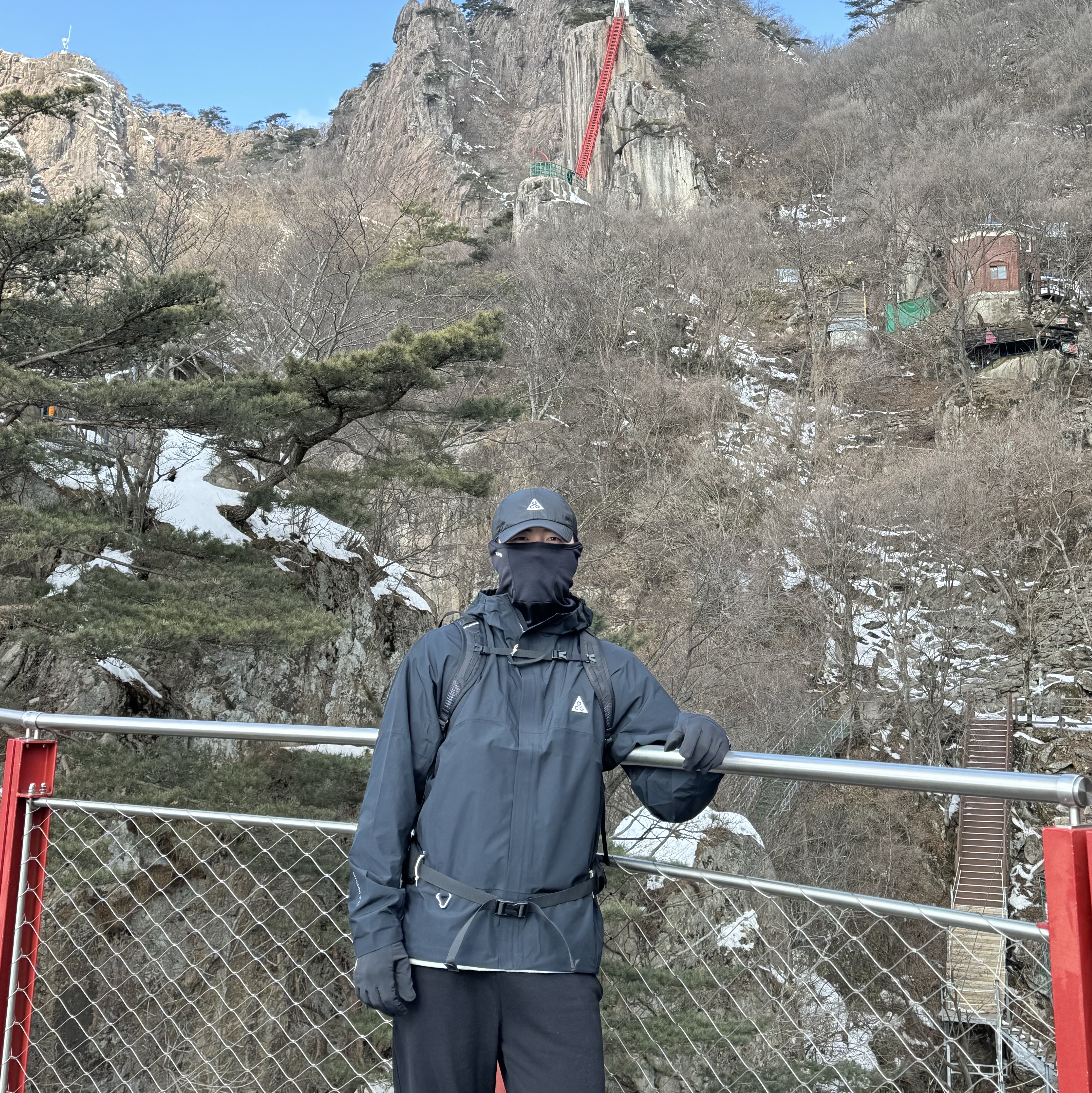 Nike ACG Storm-Fit ADV Cascade Rains Full Zip Jacket Black - Asia, Salomon Trailblazer 30 Black 착용 스타일