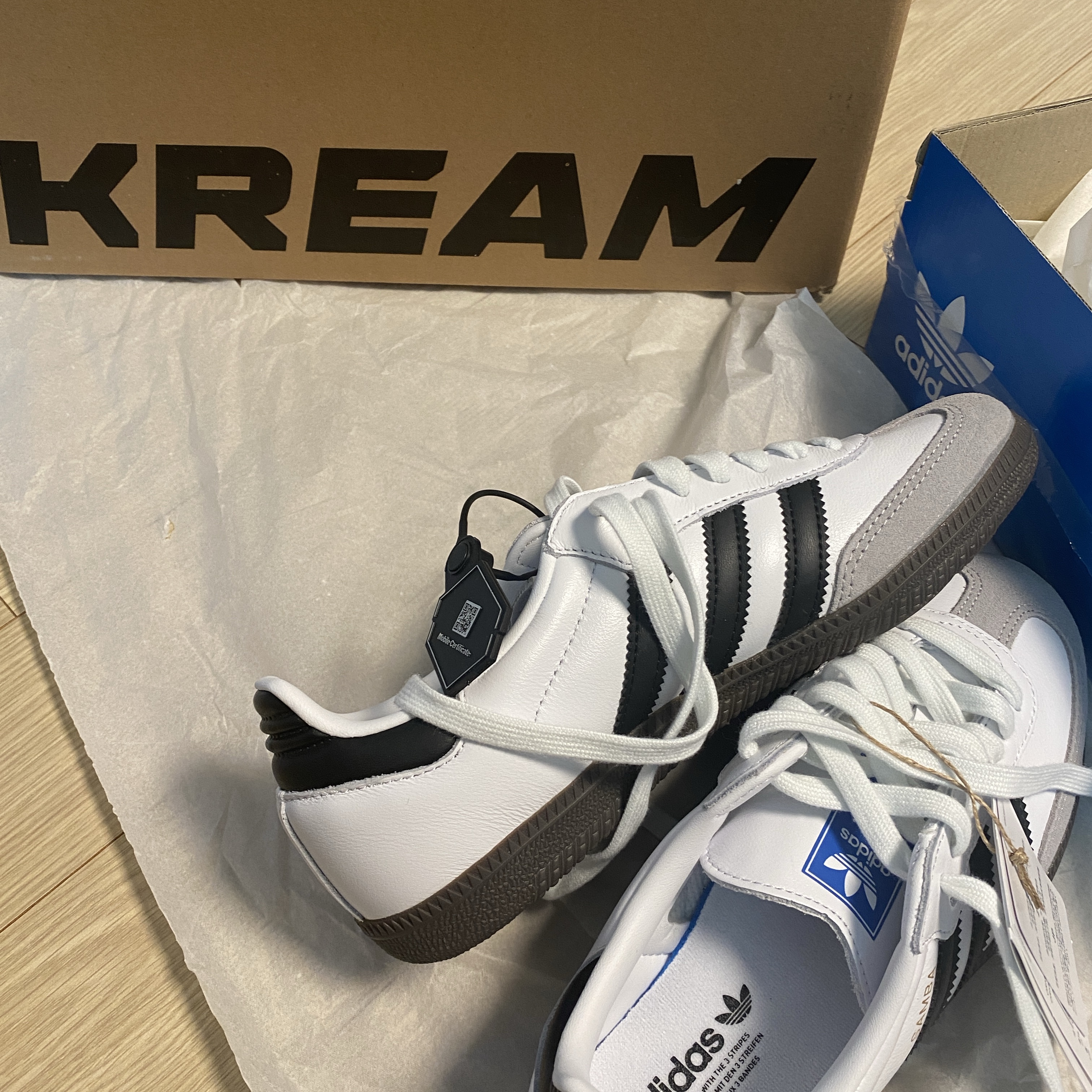 Adidas Samba OG Cloud White 착용 스타일