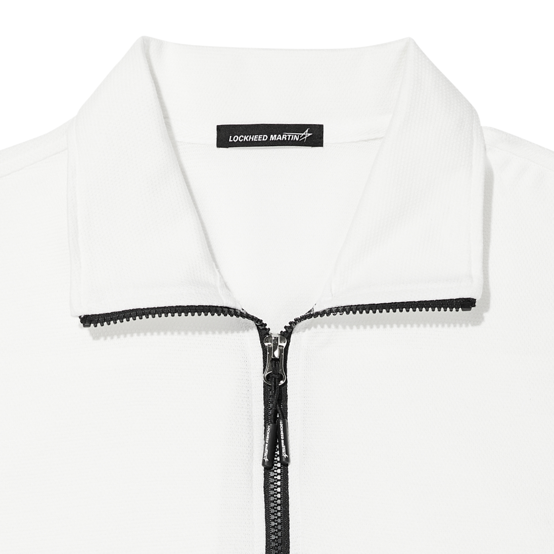록히드마틴 숏 슬리브 하프 집업 티 오프화이트(LOCKHEED MARTIN Shorts Sleeve Half Zip-Up Tee Off White) - 2