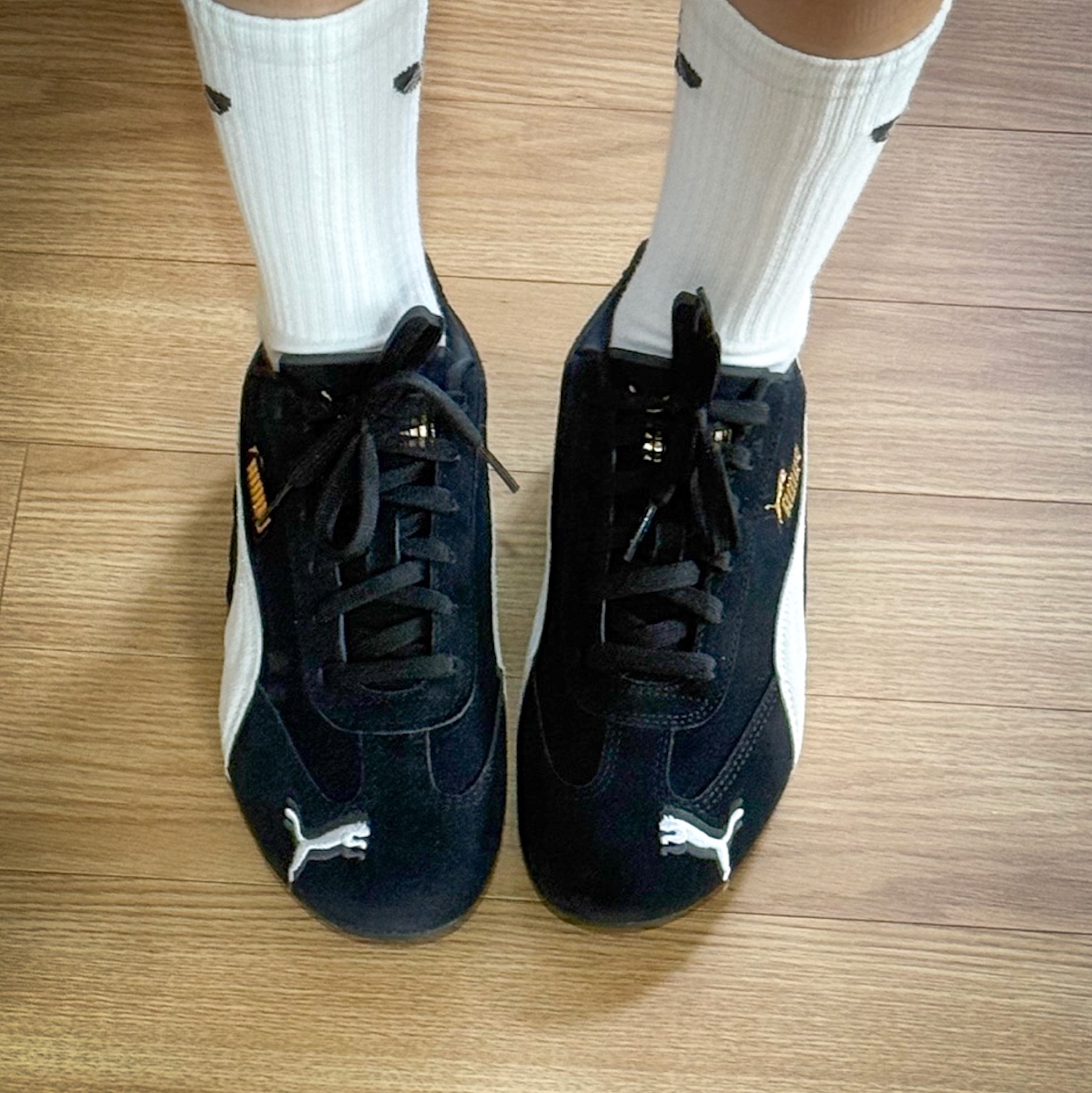Puma Speedcat OG Black White 착용 스타일 - 1