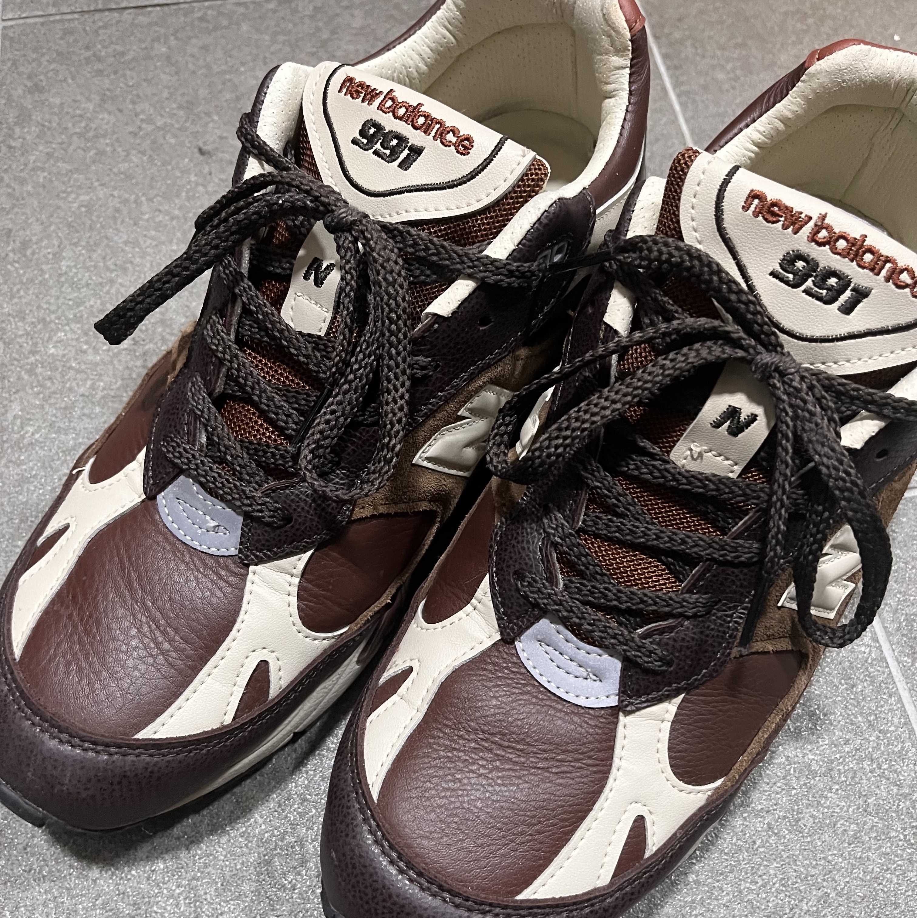 New Balance 991 Made in UK Earth French Roast 착용 스타일