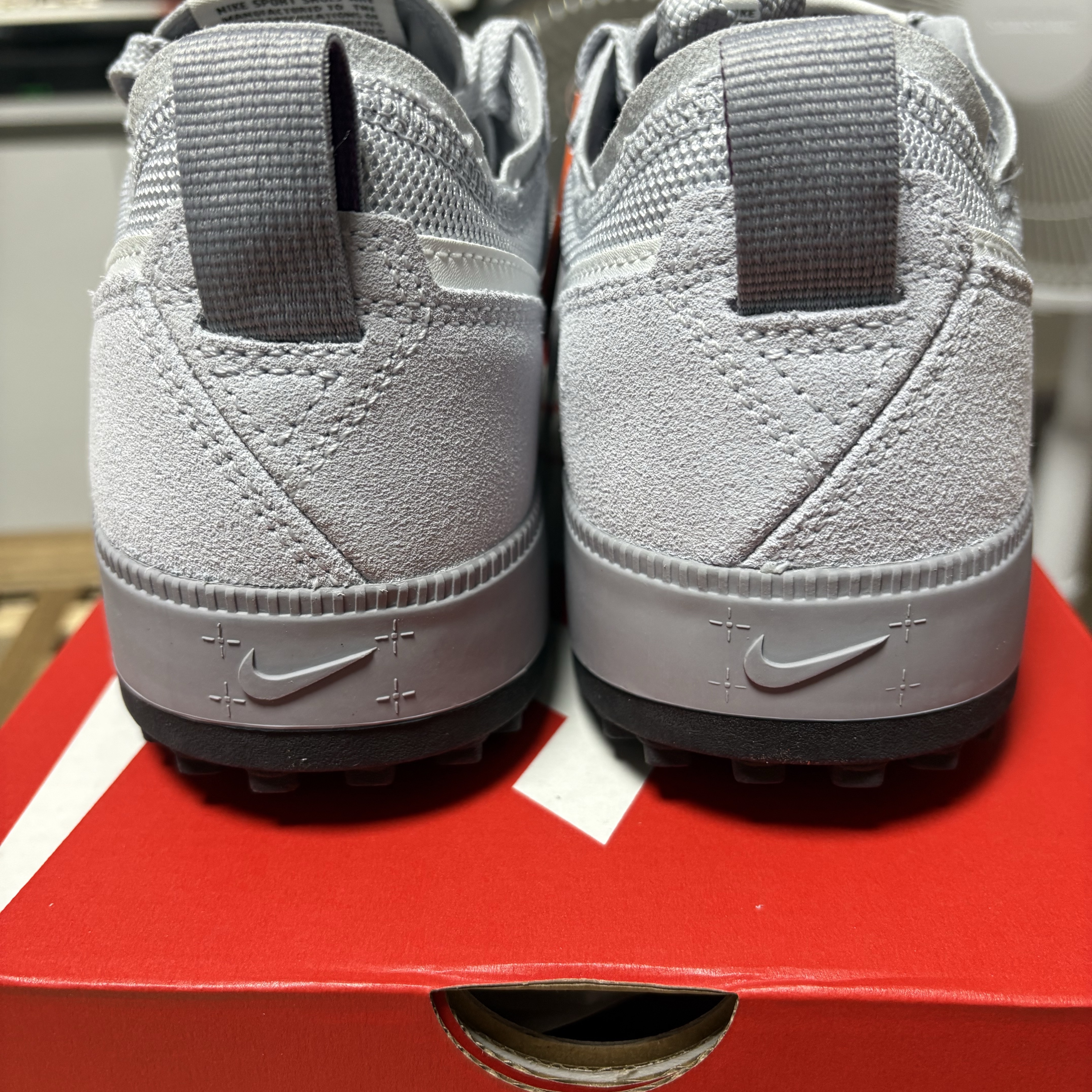 Nike C1TY Concrete Cement Grey Sky Grey 착용 스타일 - 5