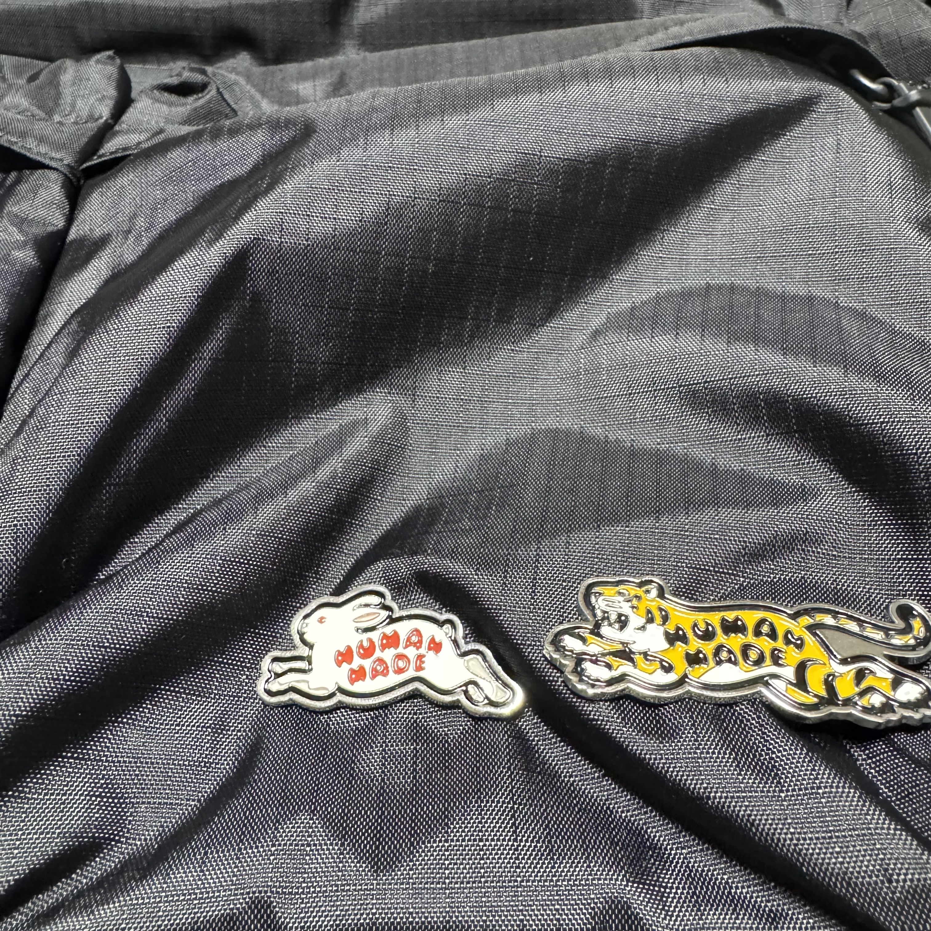 Human Made Animal Pin Set #1 Silver, Uniqlo Multi Pocket Shoulder Bag Black 착용 스타일