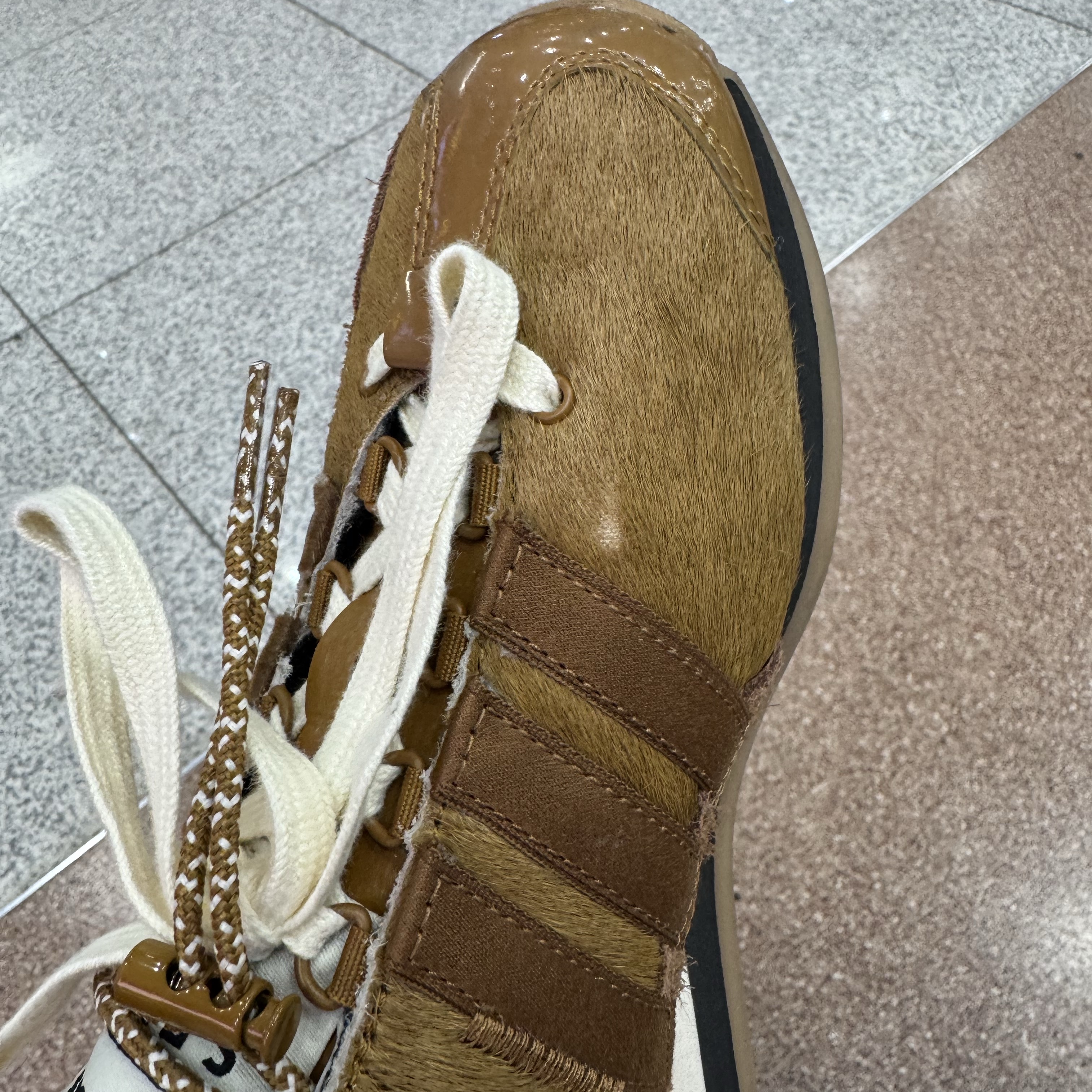 Adidas x Song for the Mute Country OG Bronze Strata Wild Brown 착용 스타일 - 4