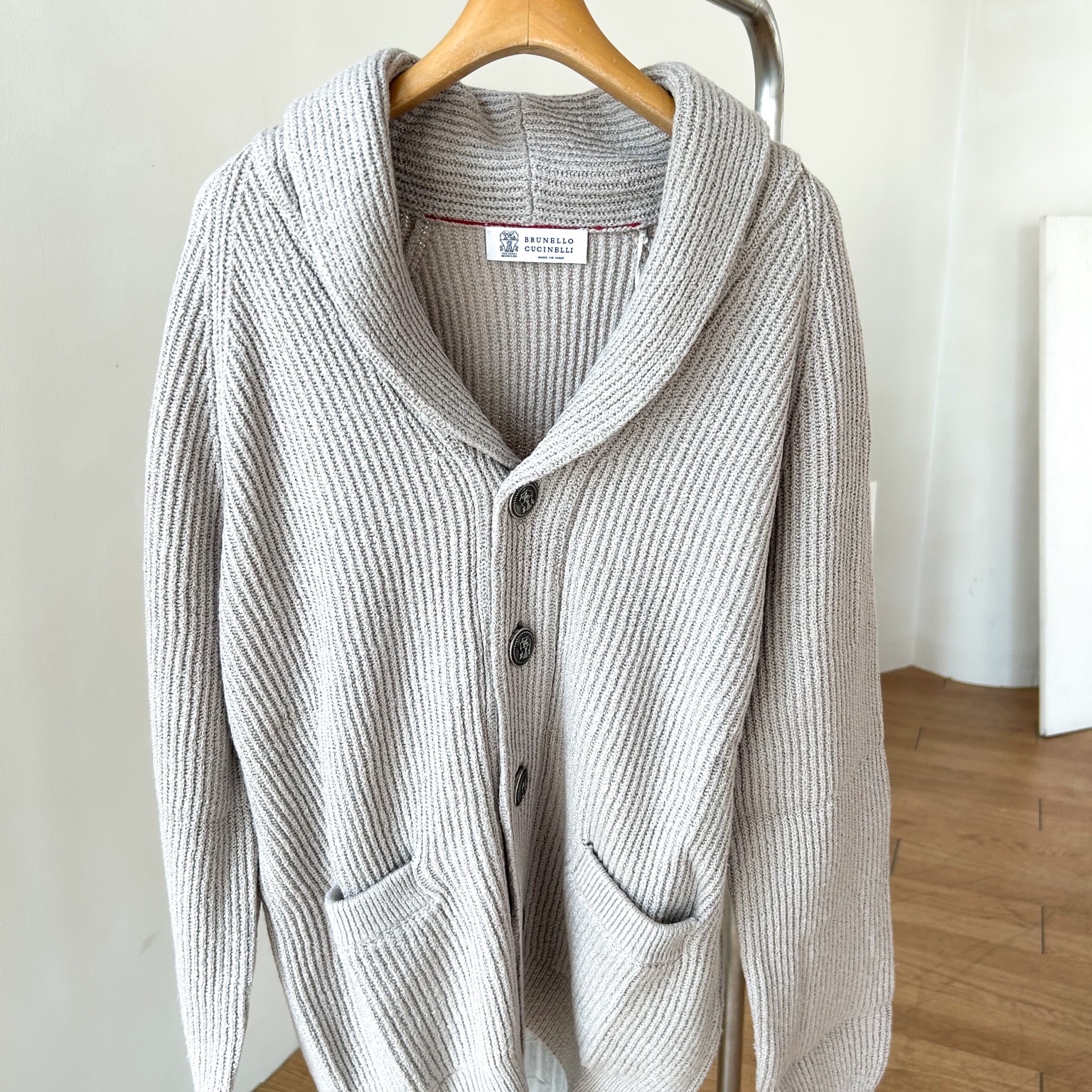 Brunello Cucinelli Malfile Cotton English Rib Cardigan with Raglan Sleeve Yuta 착용 스타일 - 1