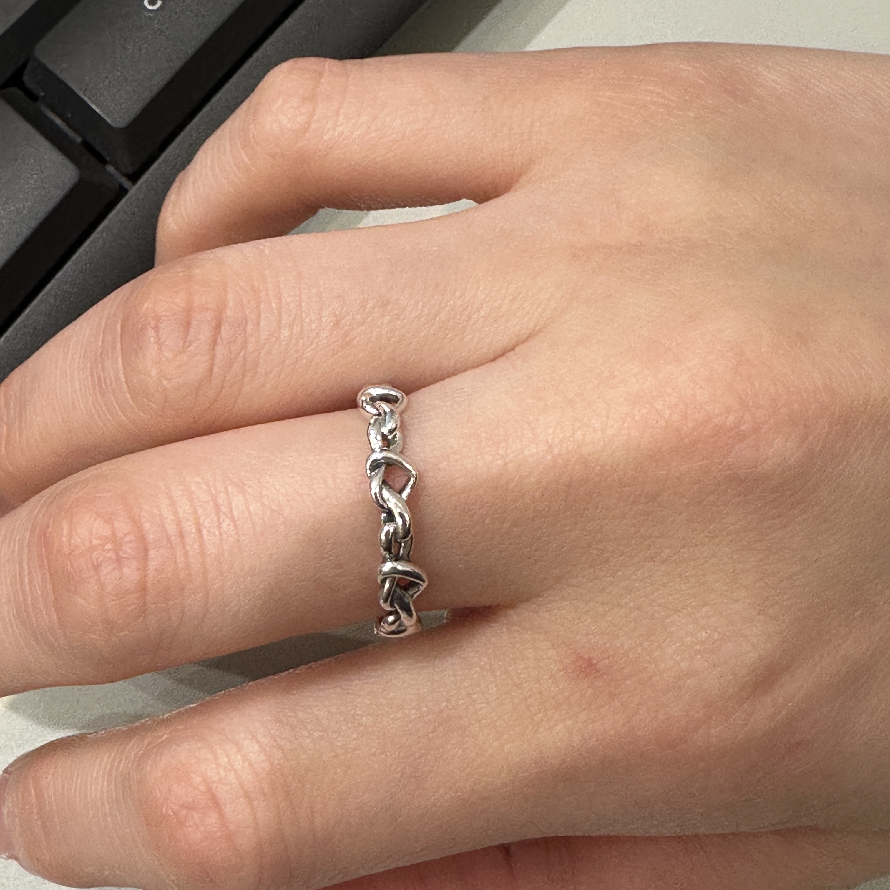 (W) Pandora Knotted Hearts Ring Sterling Silver 착용 스타일