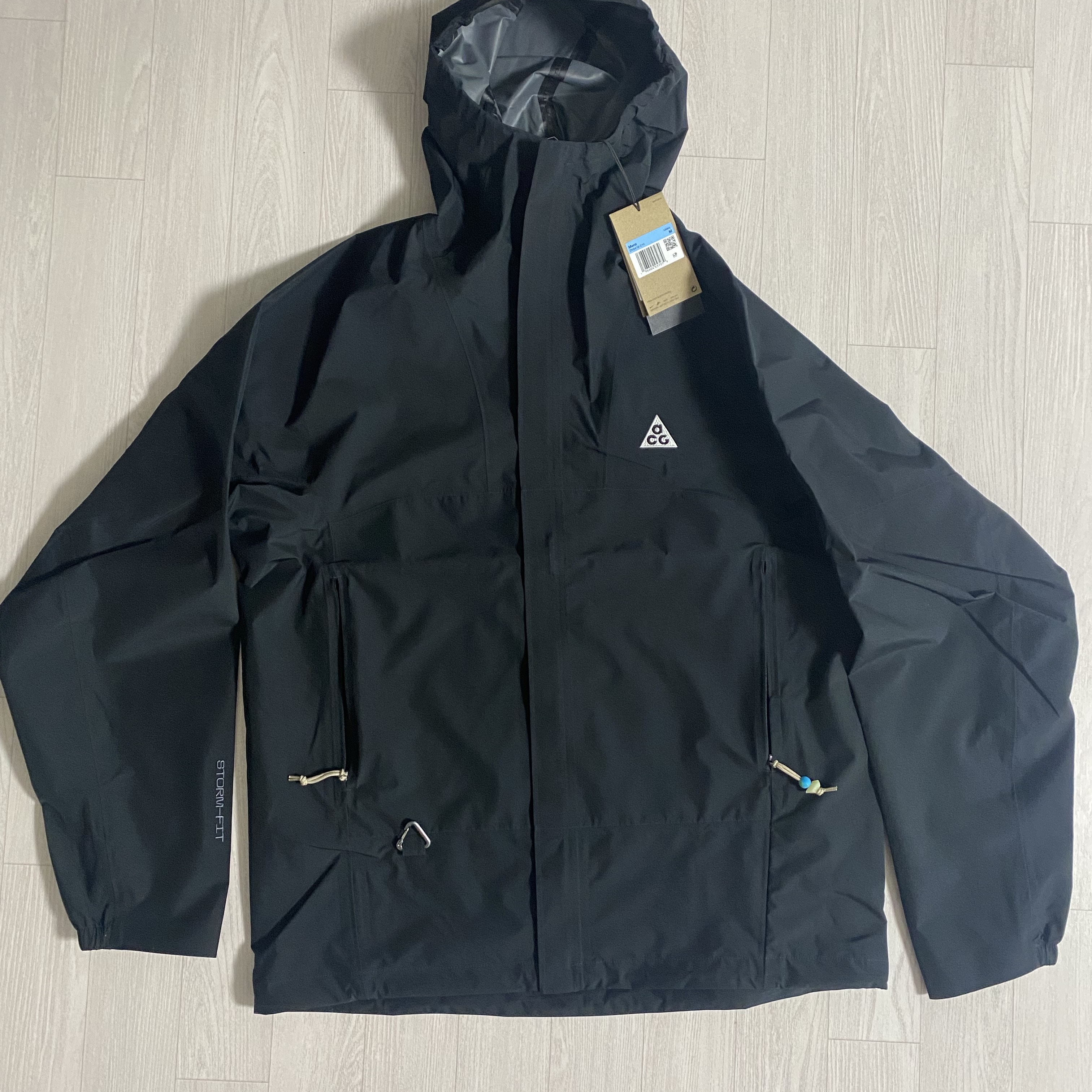 Nike ACG Storm-Fit ADV Cascade Rains Full Zip Jacket Black - Asia 착용 스타일
