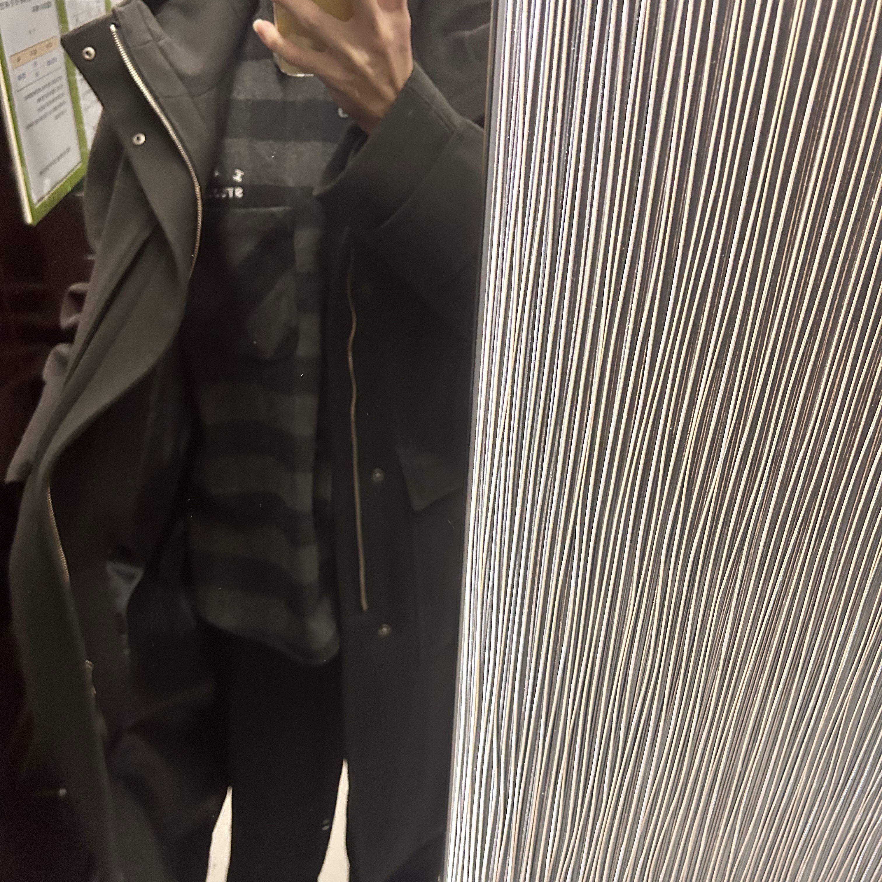 IAB Studio Gingham Check Shirt Black White 착용 스타일 - 2