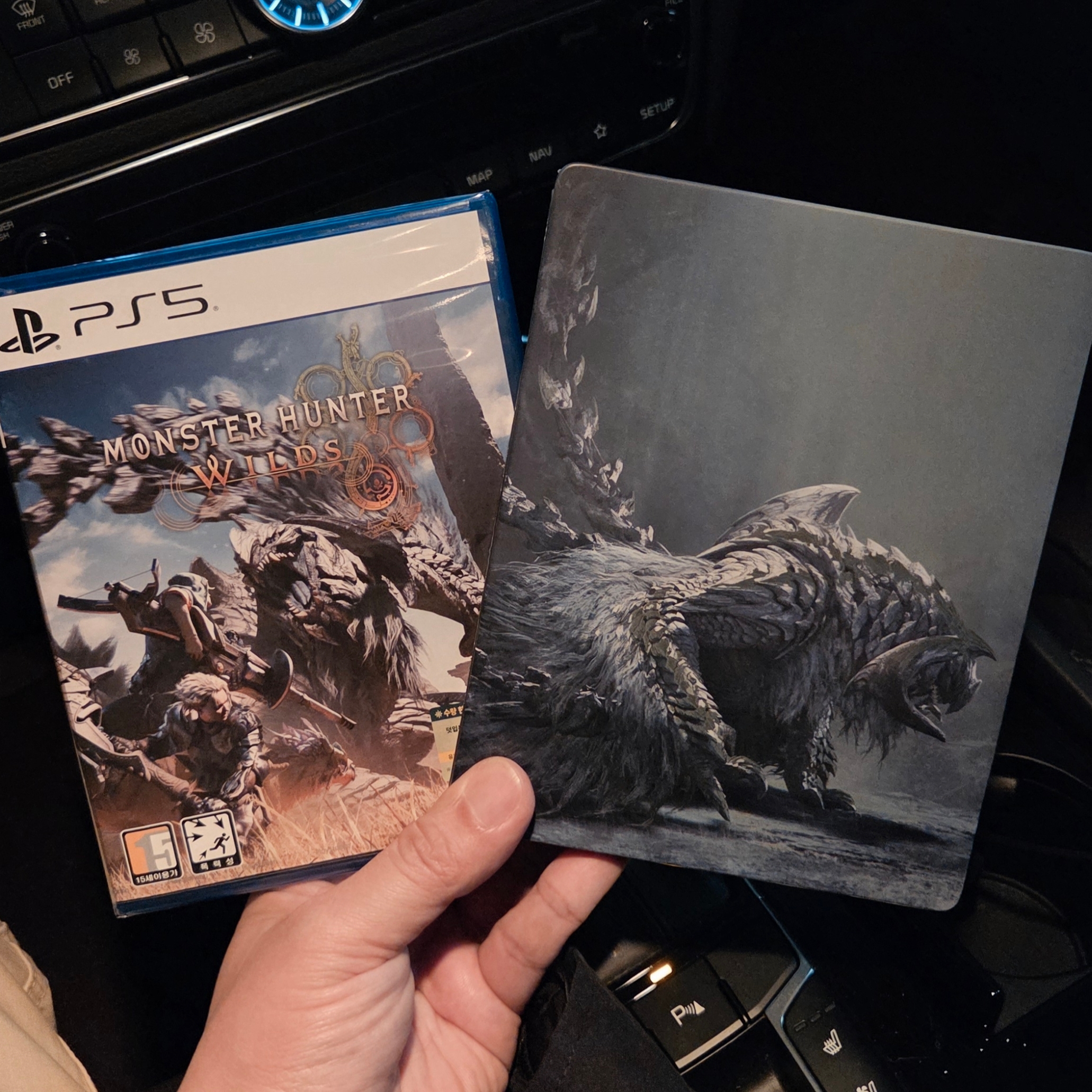 PlayStation 5 Monster Hunter Wilds 착용 스타일