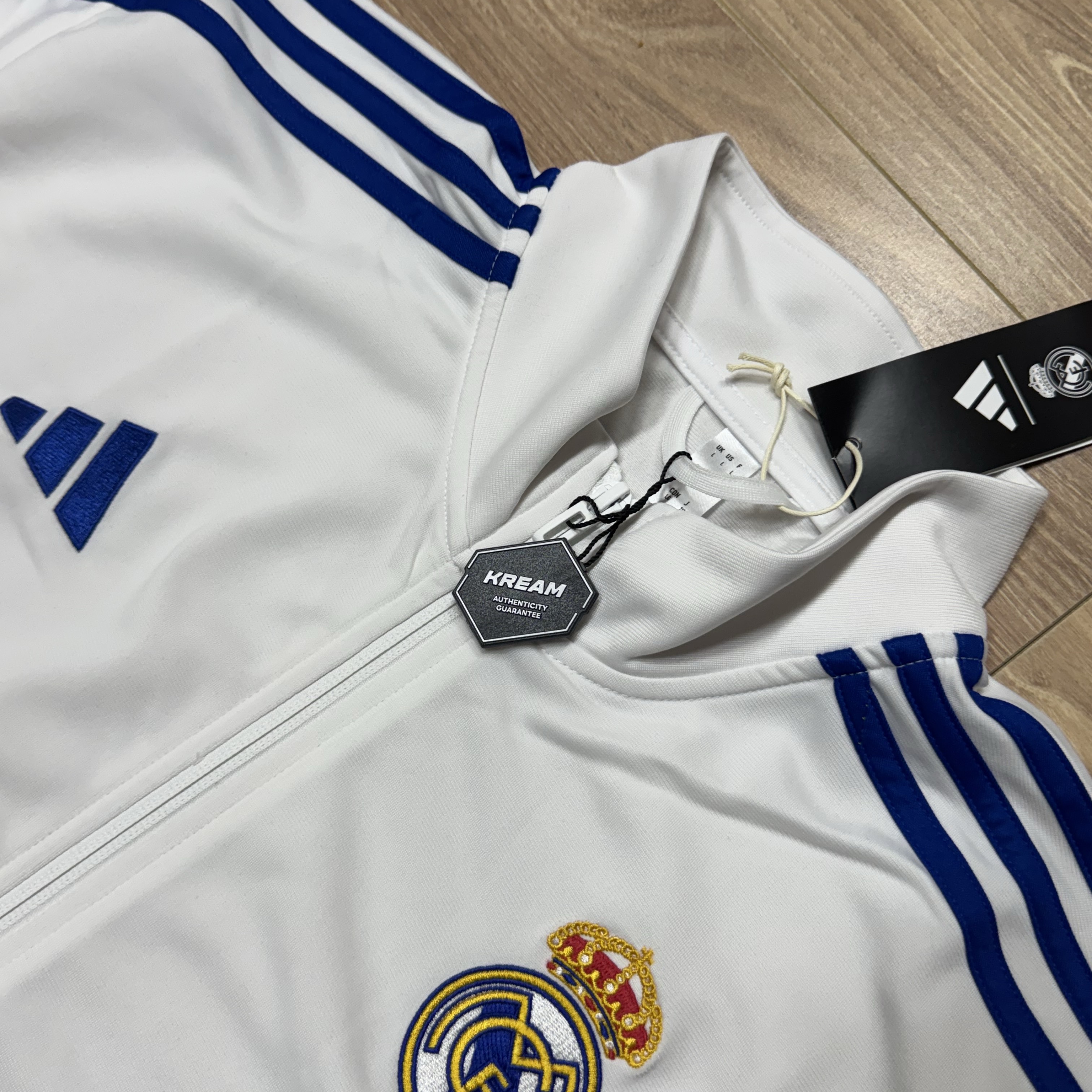 Adidas Real Madrid DNA Track Top White - US Sizing 착용 스타일