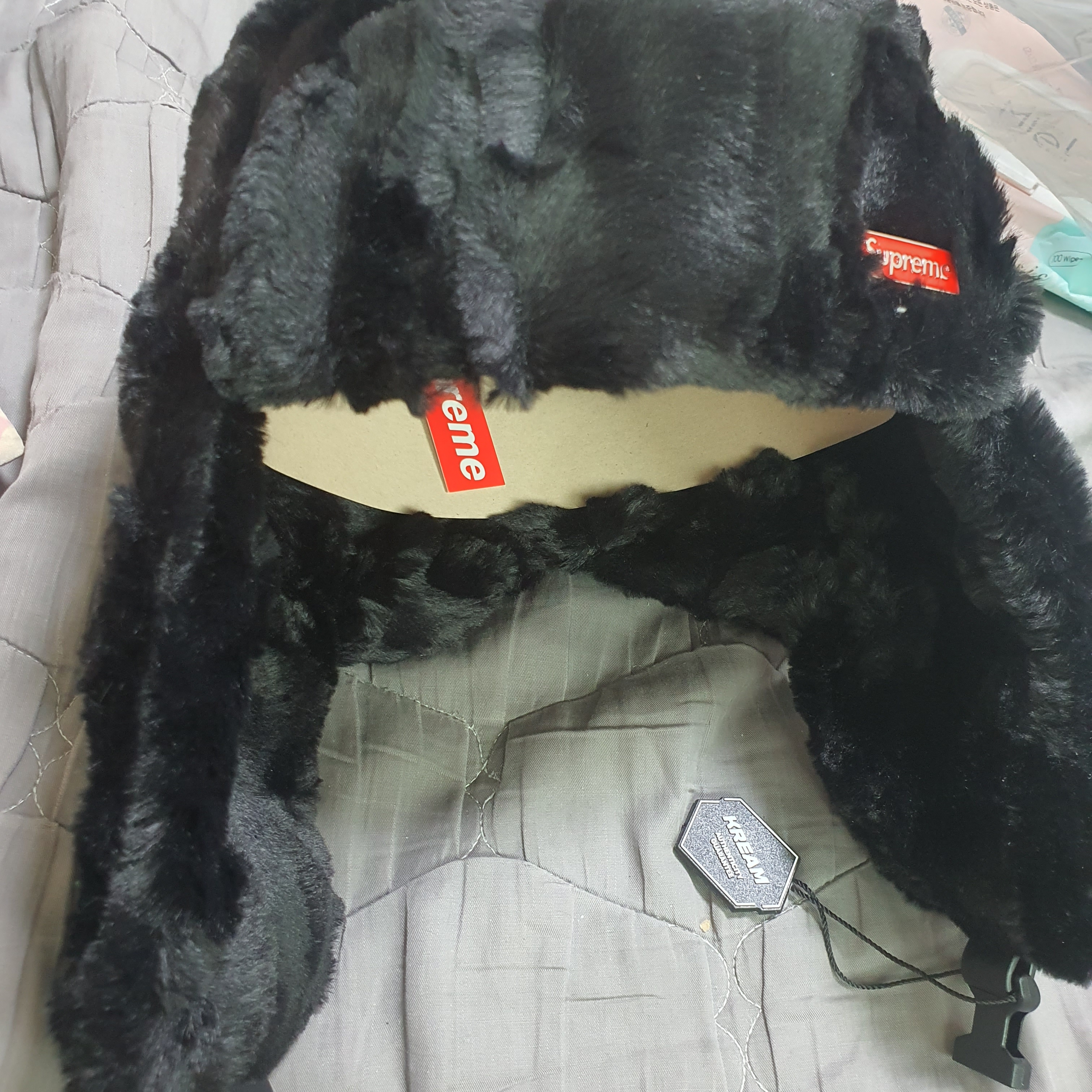 Supreme Ushanka Hat Black - 24FW 착용 스타일