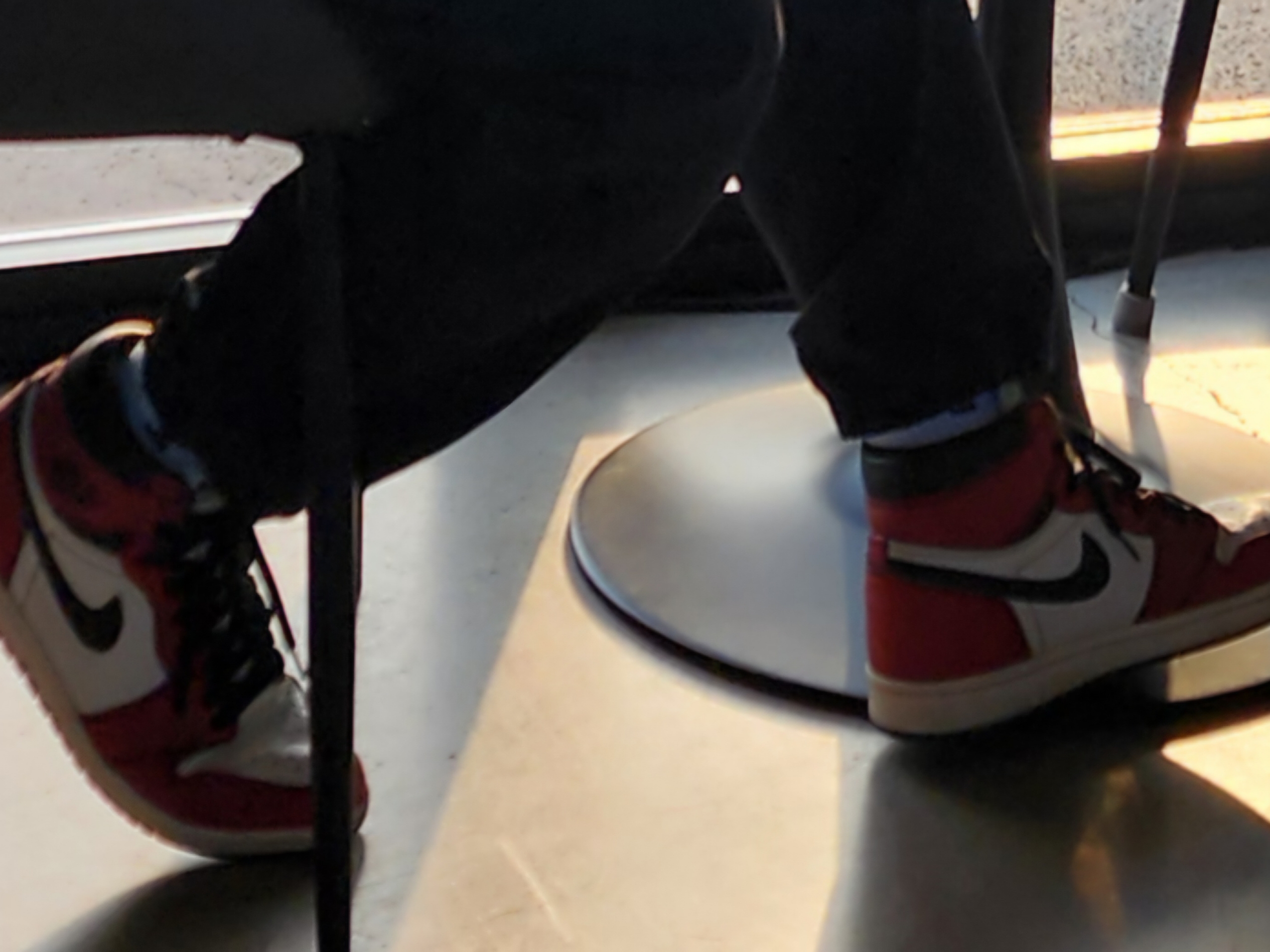 Jordan 1 Retro High OG Defiant SB LA to Chicago 착용 스타일