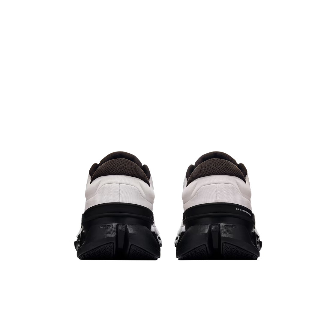 온 러닝 클라우드플라이어 5 울프 블랙(On Running Cloudflyer 5 Wolf Black) - 3