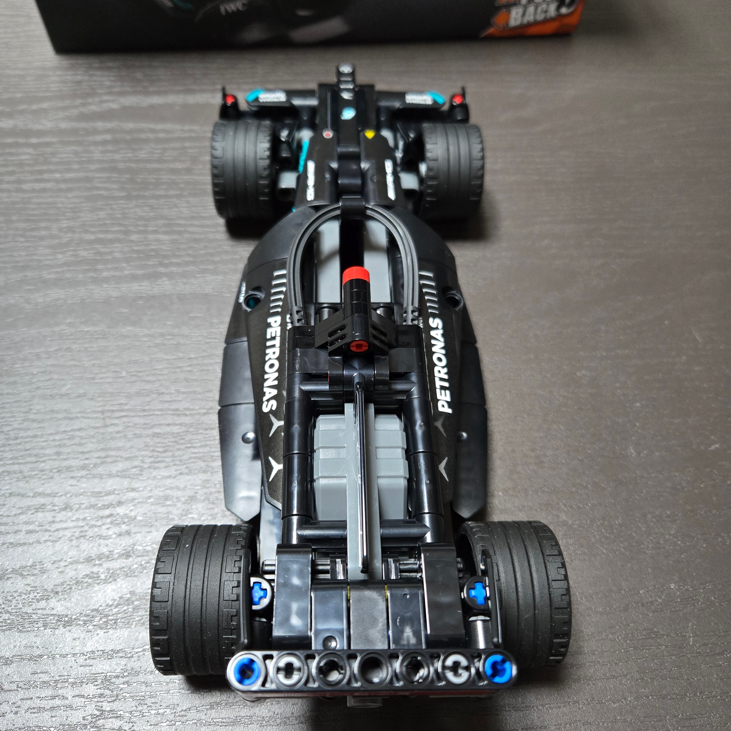 Lego Mercedes-AMG F1 W14 E Performance Pull-Back 착용 스타일 - 2