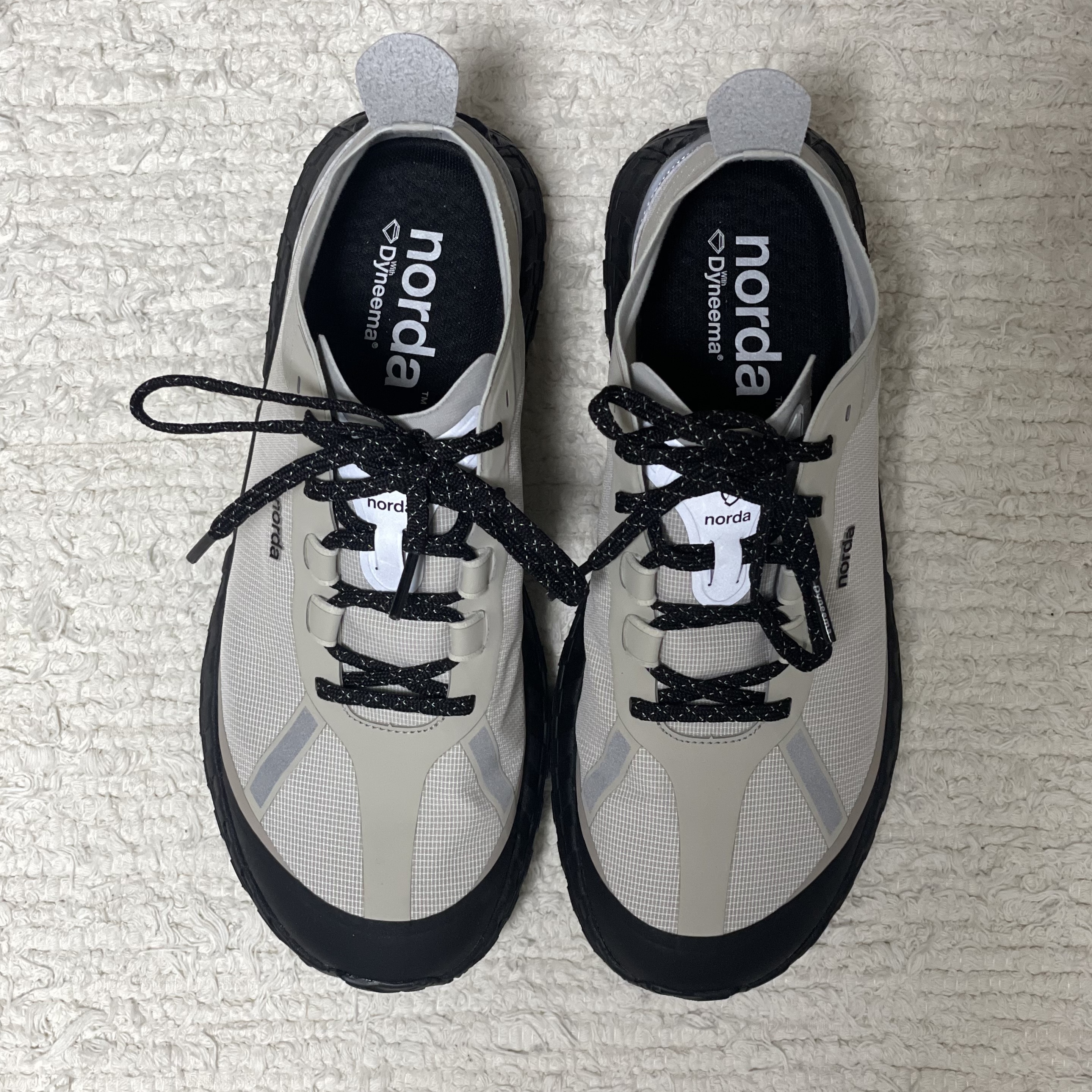 Norda 001/A Cinder 착용 스타일 - 3