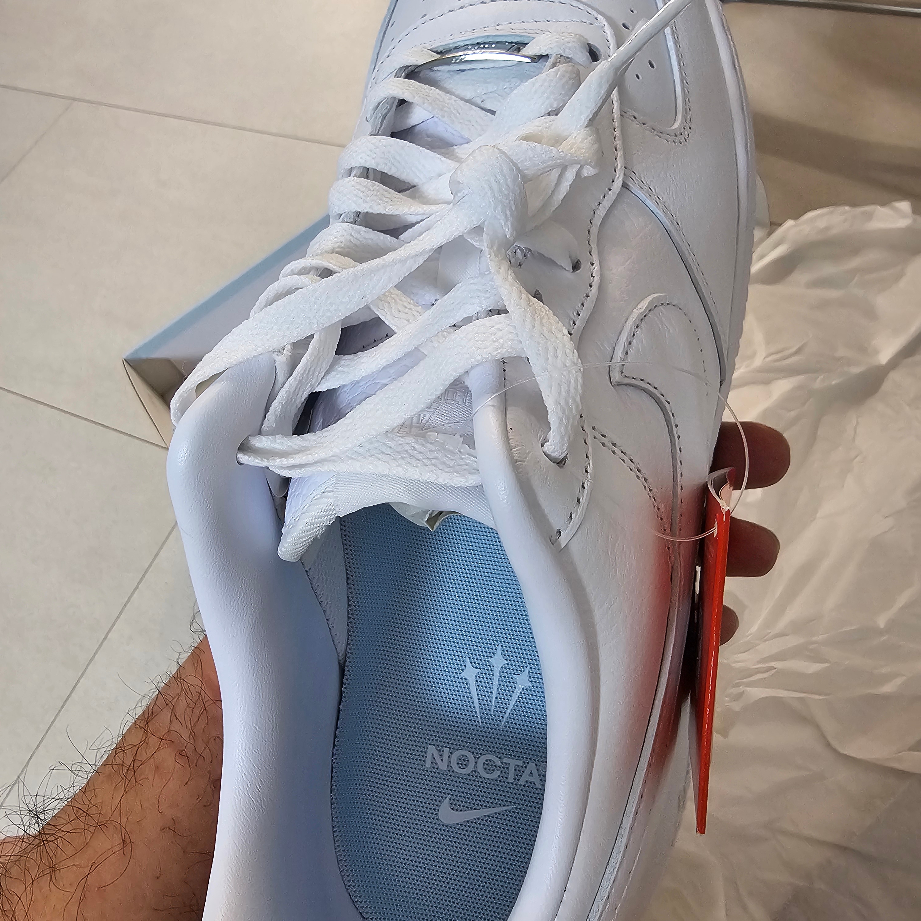 Nike x Drake Nocta Air Force 1 Low SP Certified Lover Boy White 착용 스타일 - 2