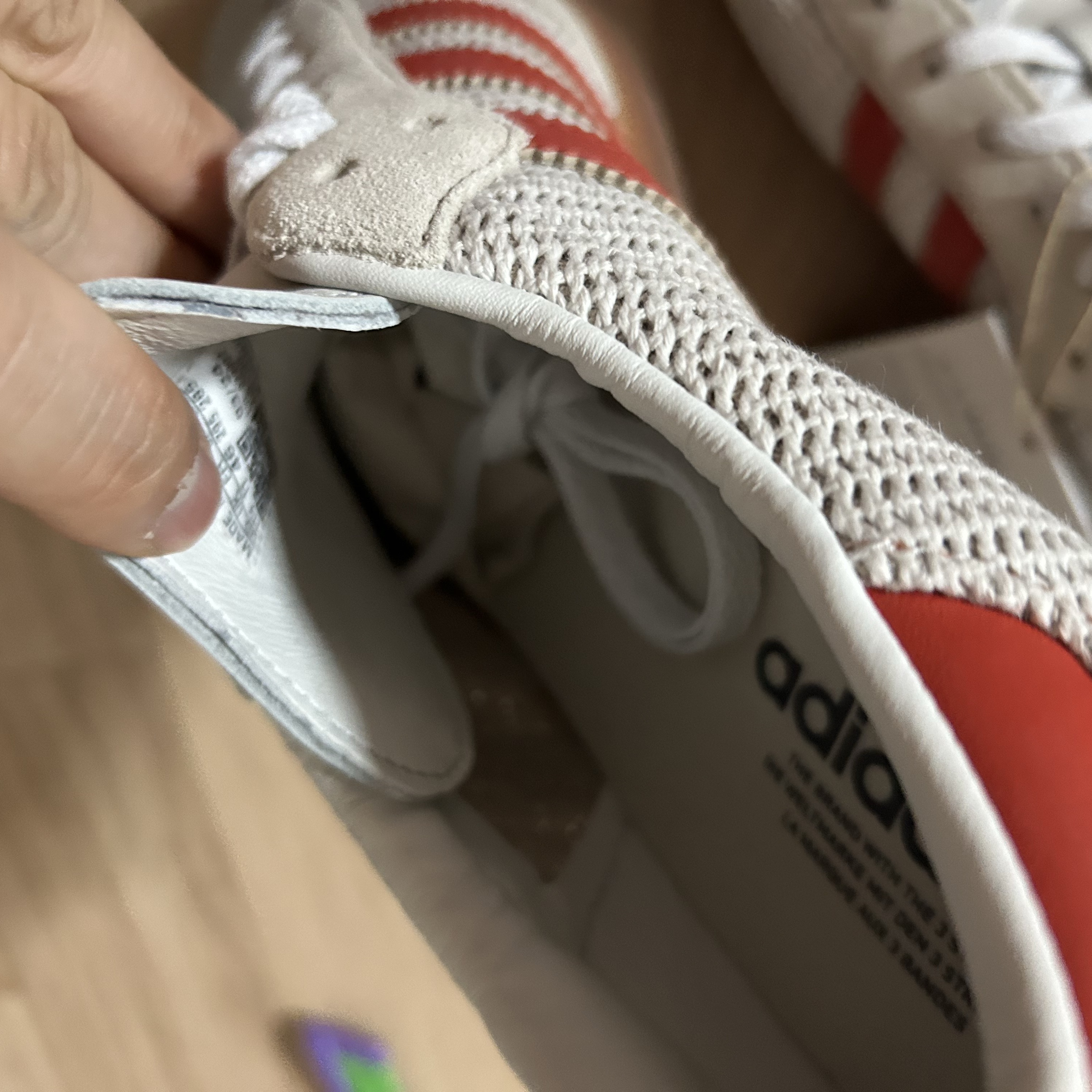 Adidas Samba OG Crystal White Preloved Red 착용 스타일