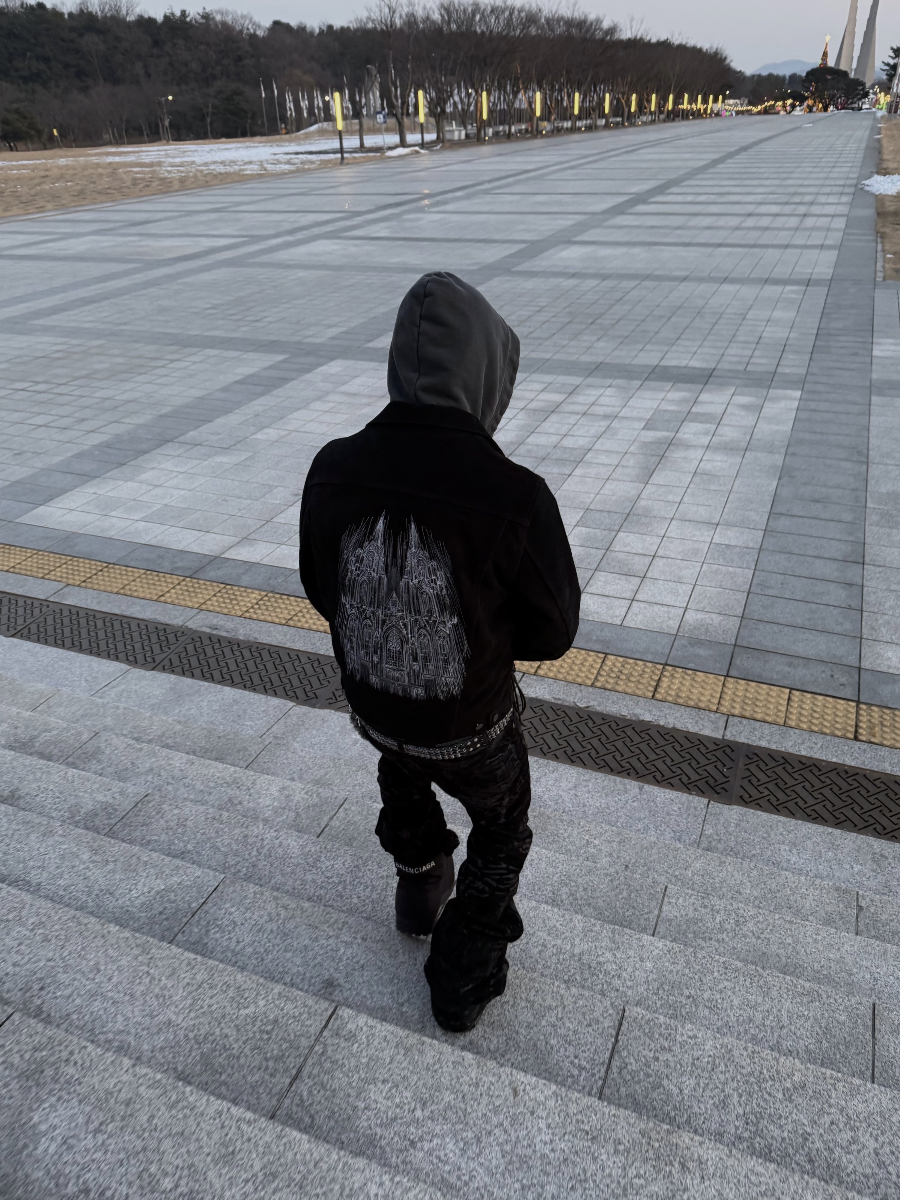 Project G/R Bicycle Chain Belt Black, Balenciaga Skiwear Alaska Nylon Low Boot Black 착용 스타일 - 4