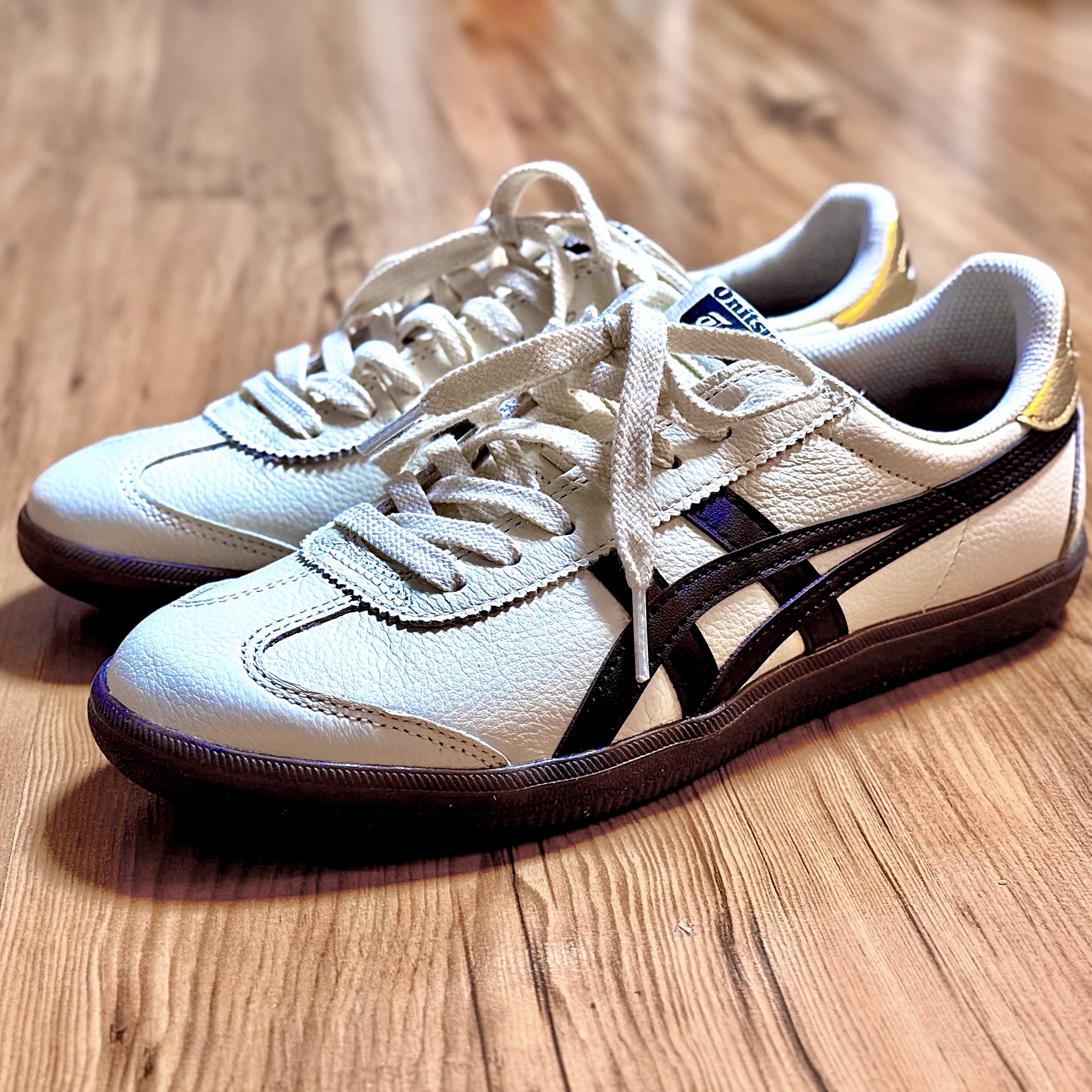 Onitsuka Tiger Tokuten White Black 착용 스타일
