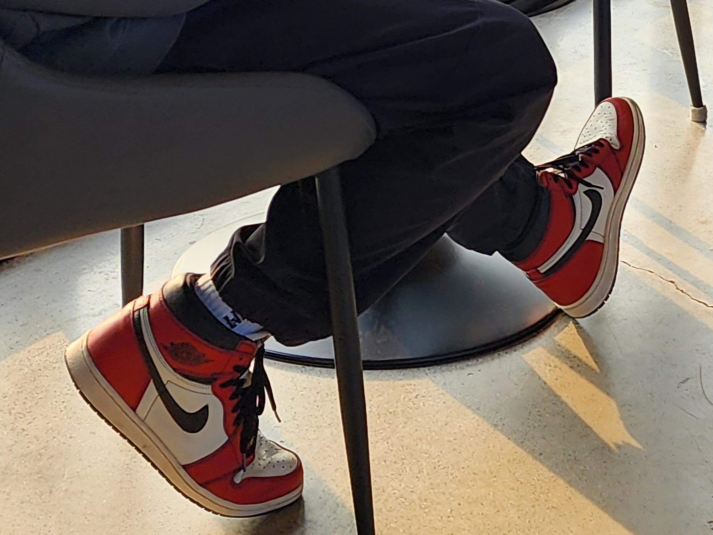Jordan 1 Retro High OG Defiant SB LA to Chicago 착용 스타일