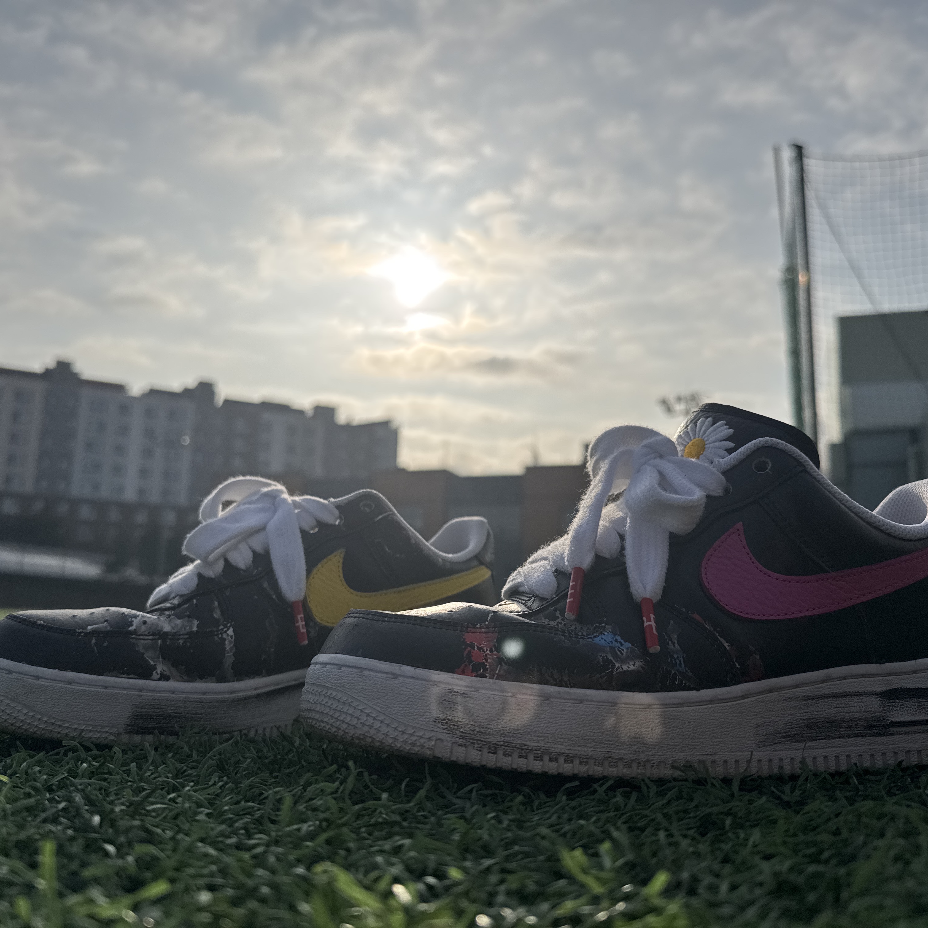 Nike x Peaceminusone Air Force 1 Low Para-Noise 3.0 Black and Multicolor 착용 스타일