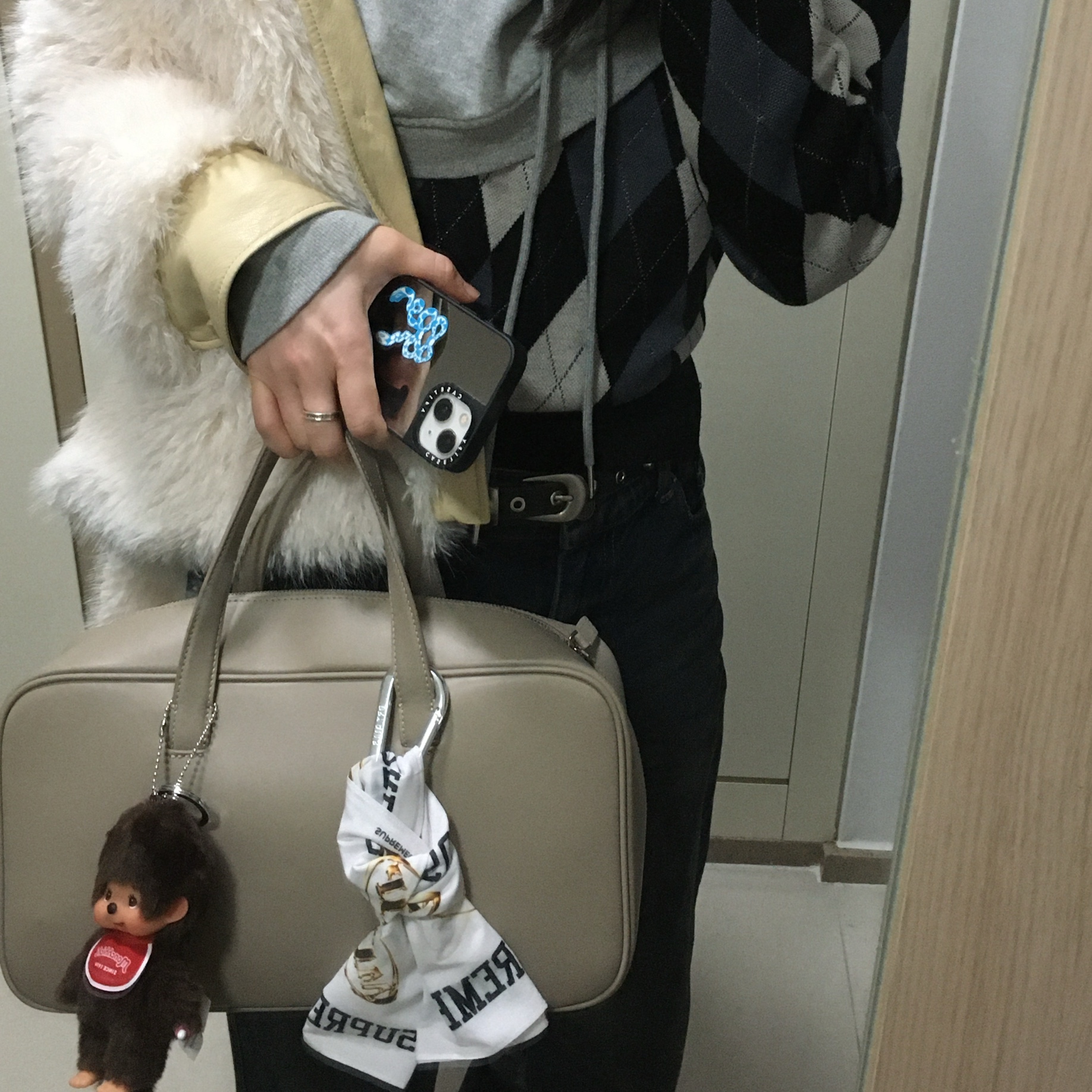 Supreme x M.O.P. Bandana White - 24FW, Tiffany & Co. 1837 Ring Narrow Silver 착용 스타일
