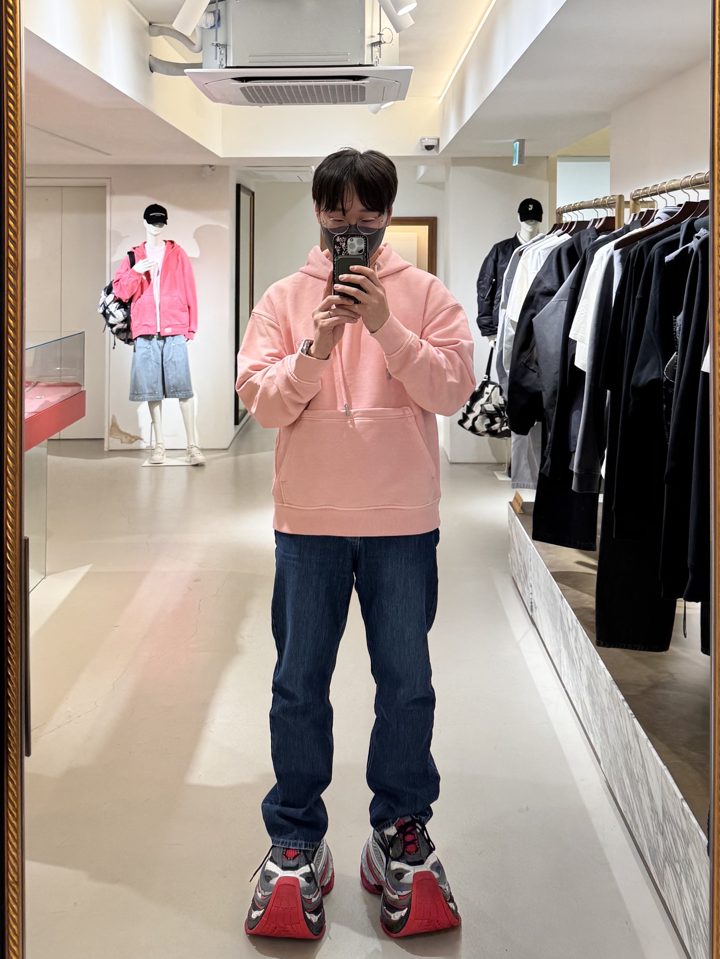 (W) Wooyoungmi Tweed Banding Jacket Gray - 24FW, Wooyoungmi New Straight Denim Pants Blue - 25SS 착용 스타일 - 3