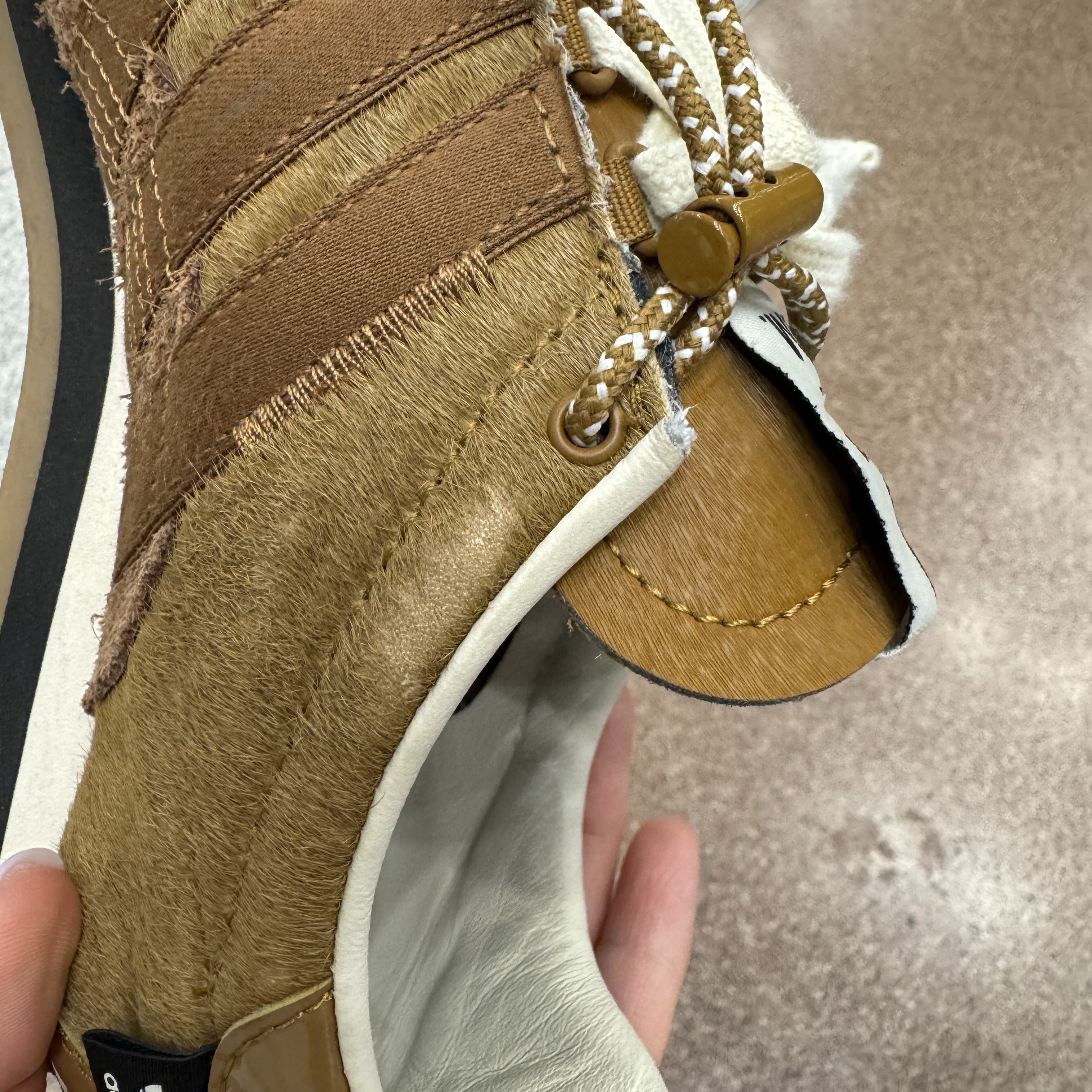 Adidas x Song for the Mute Country OG Bronze Strata Wild Brown 착용 스타일 - 2