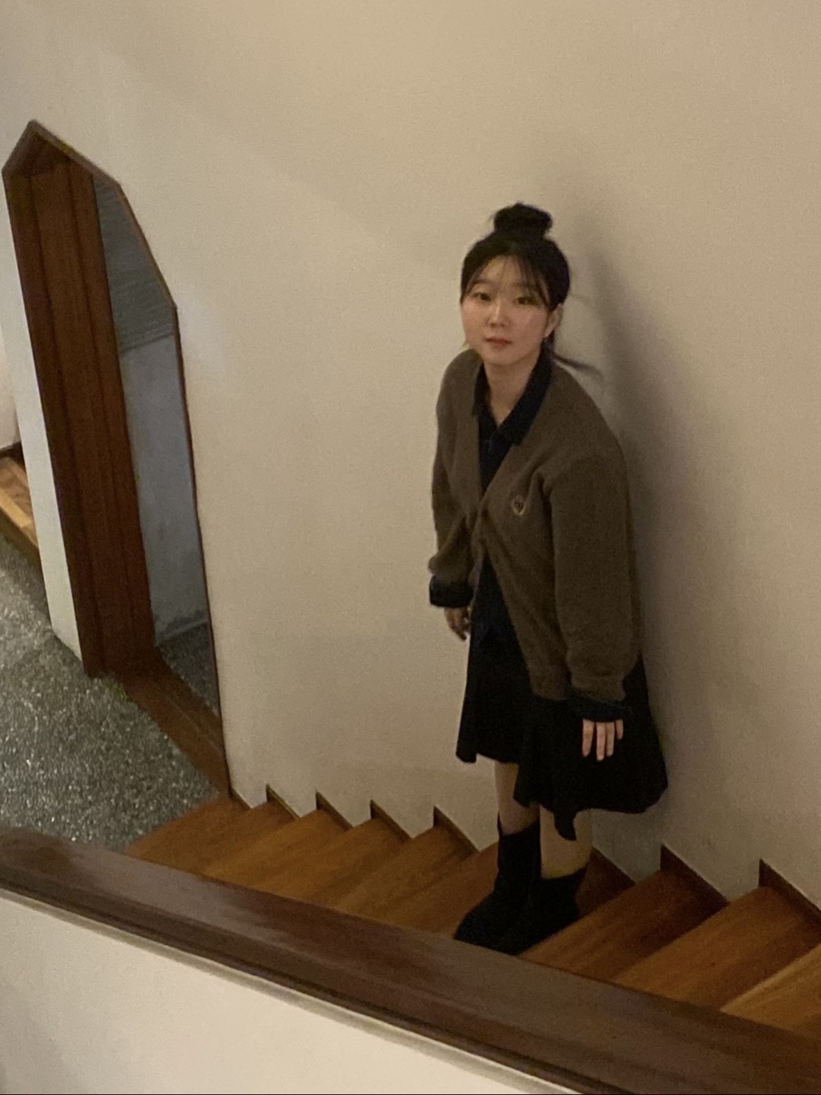Heritage Floss Crest Wool Cardigan Ivory (23FW Ver.), A.P.C. Vittorio Brodee Poitrine Overshirt Stonewashed Indigo 착용 스타일