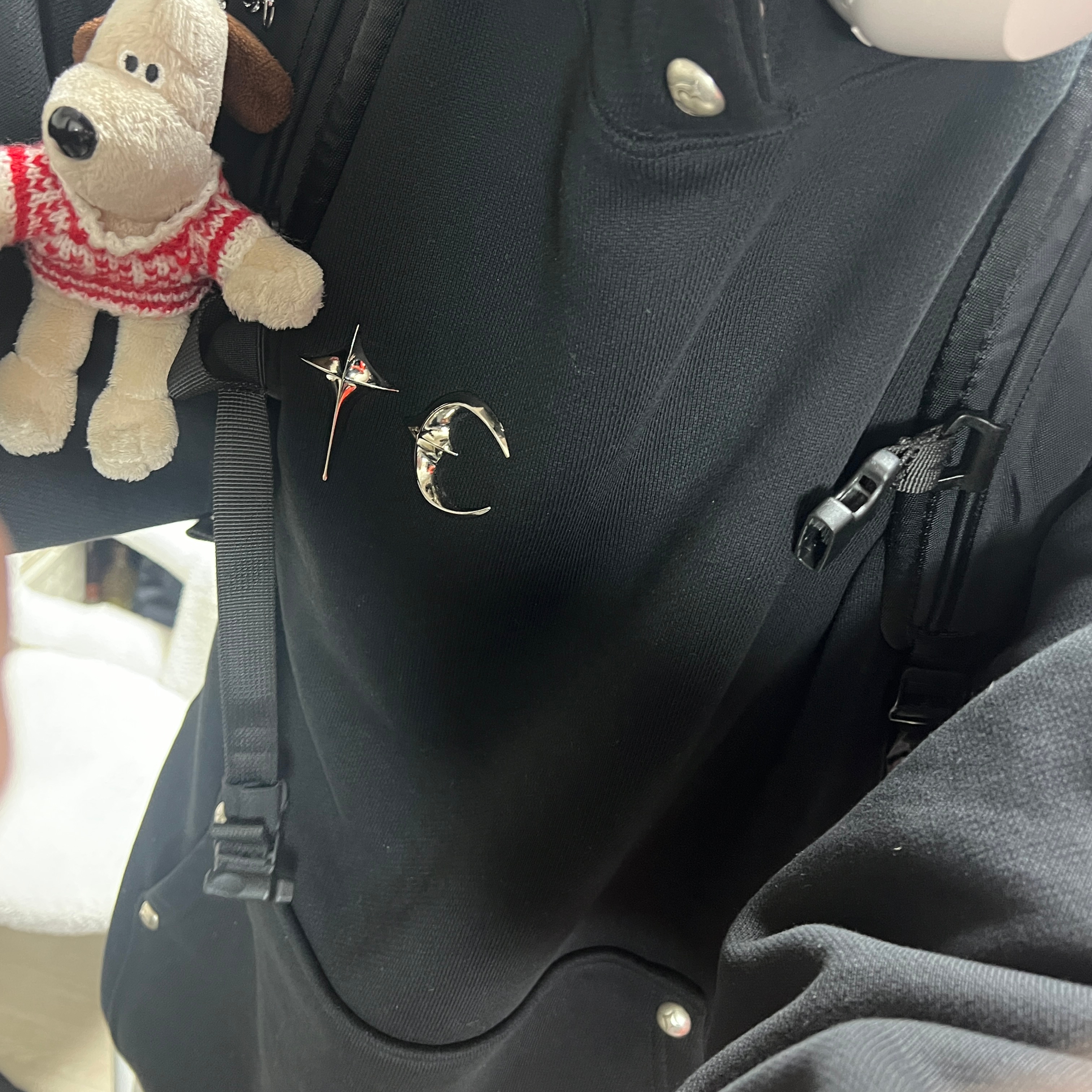 Thug Club Armor Hoodie Black 착용 스타일