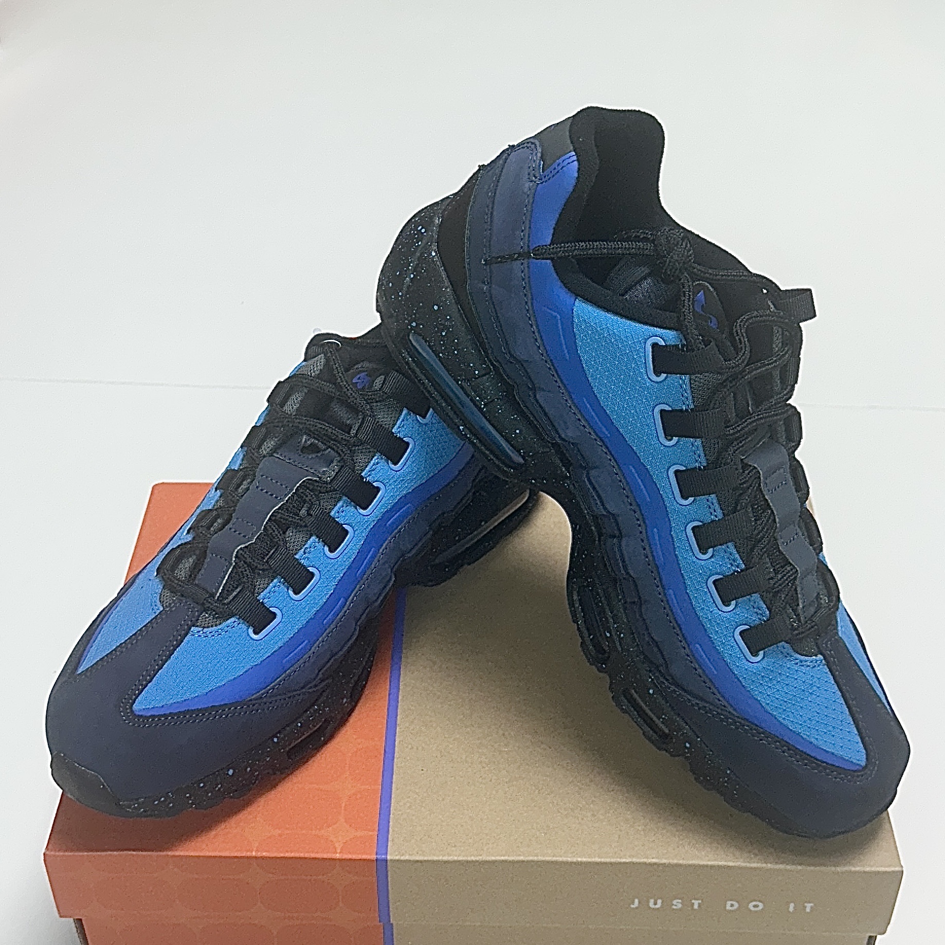 Nike x Stash Air Max 95 SP Black and Harbor Blue 2024 착용 스타일 - 4