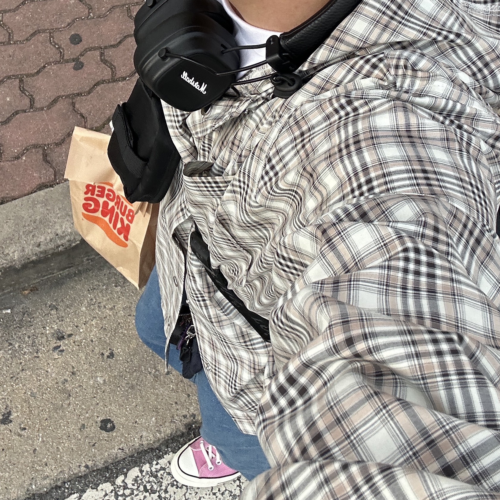 Converse Chuck 70 Ox Vintage Canvas Magic Flamingo, Marshall Major IV Black (Korean Ver.) 착용 스타일