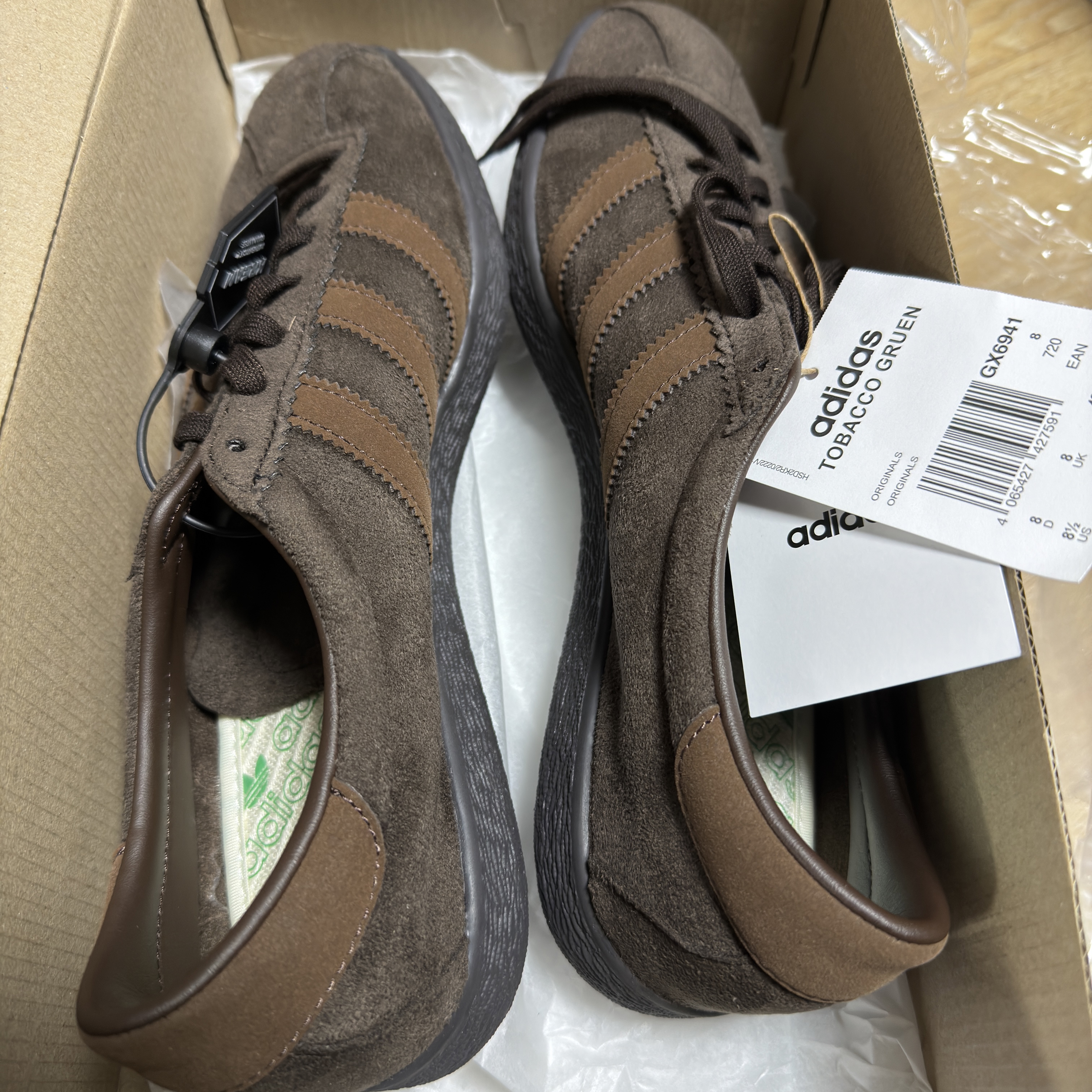 Adidas Tobacco Gruen Dark Brown 착용 스타일