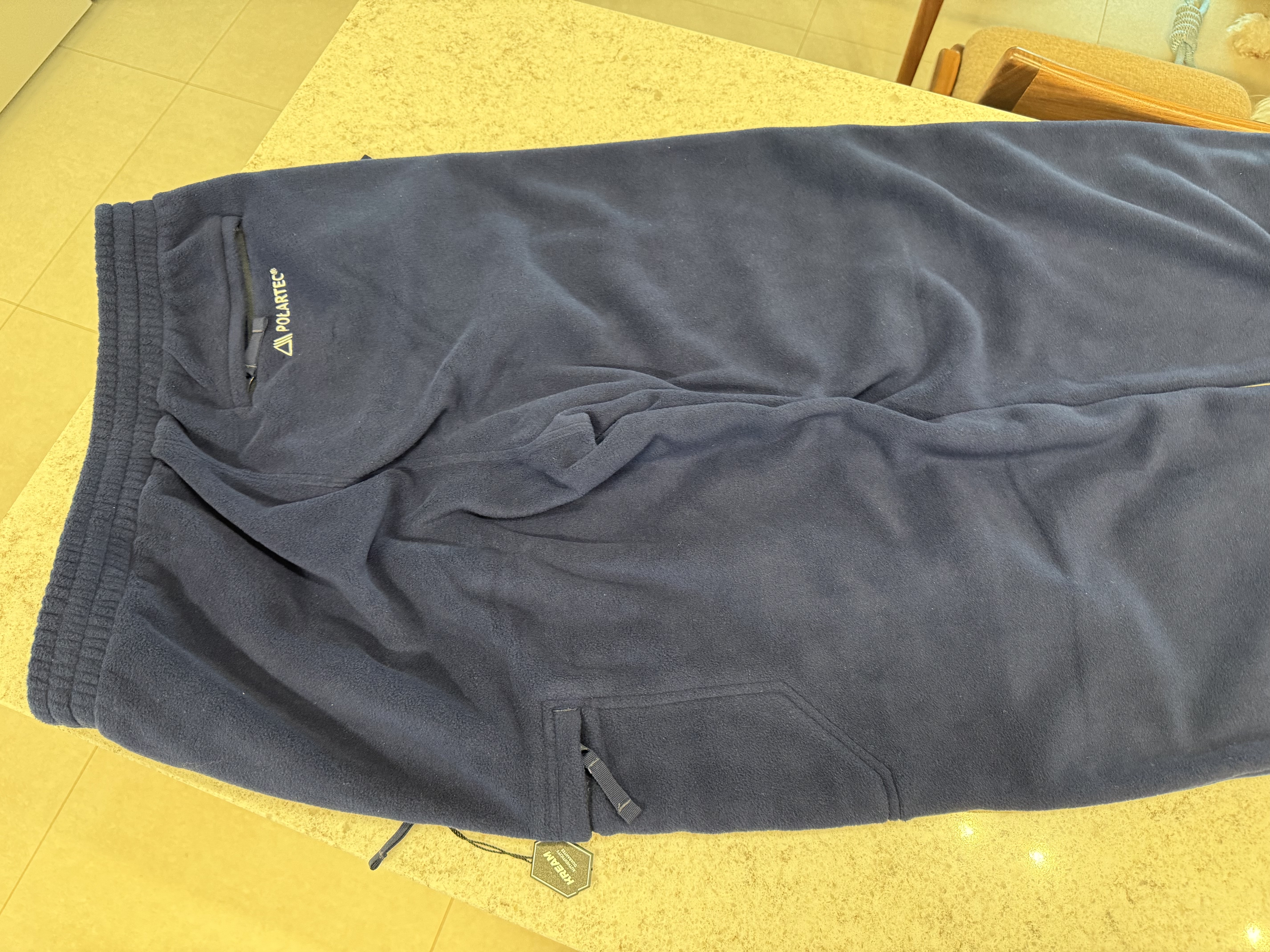 Supreme Polartec Pant Navy - 24FW 착용 스타일 - 3