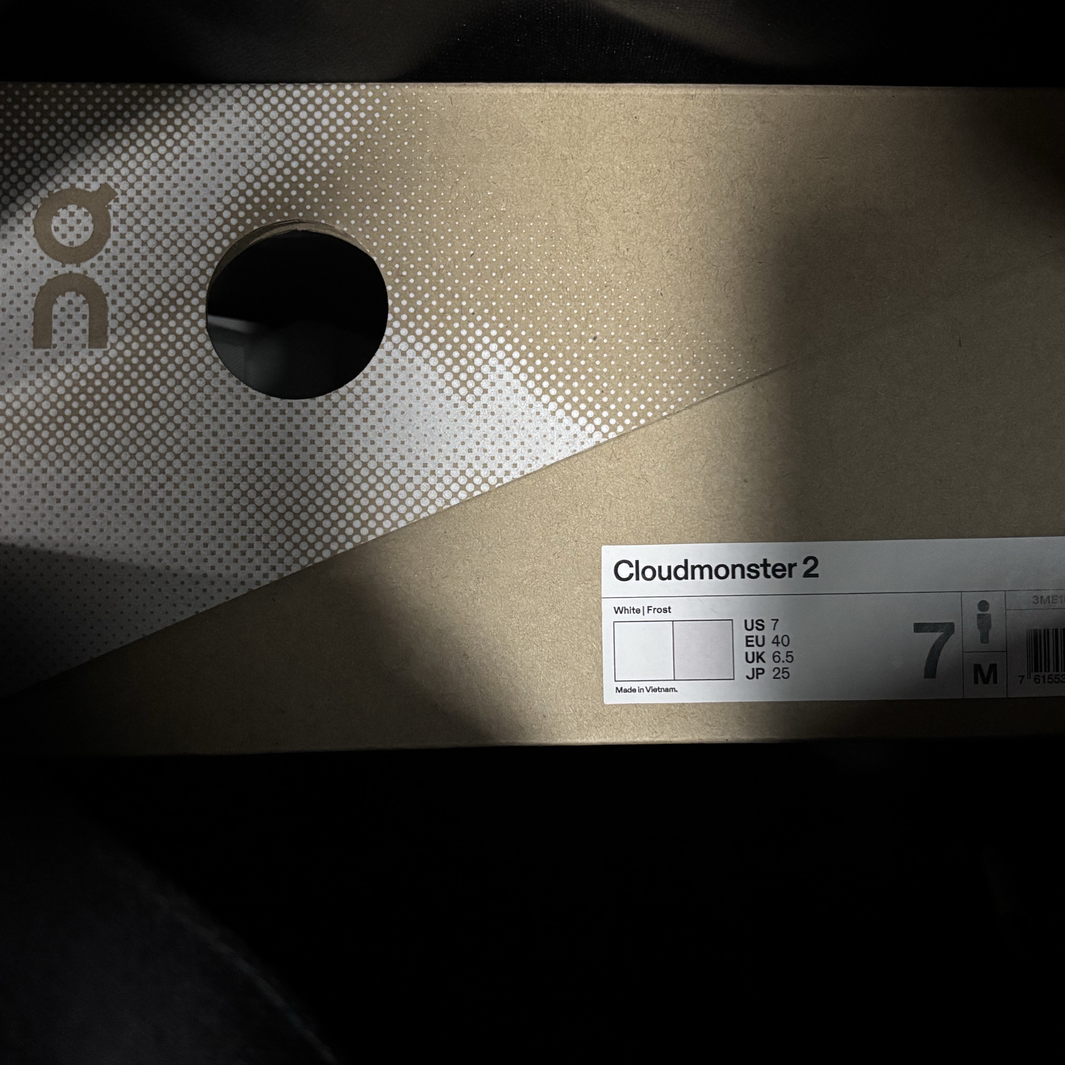 On Running Cloudmonster 2 White Frost 착용 스타일 - 1