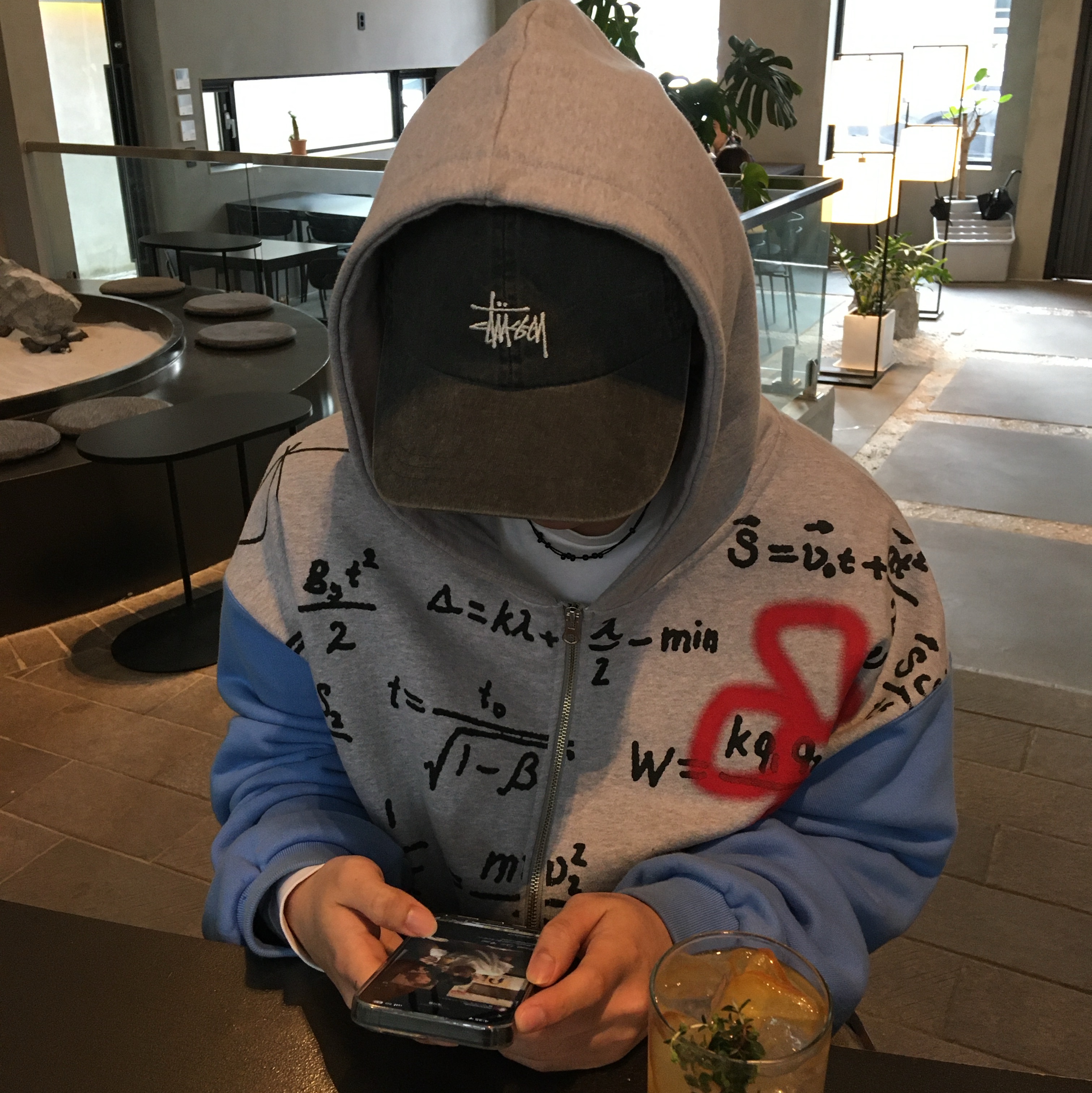 Stussy Washed Basic Low Pro Cap Charcoal, Cotchs Brain Hooded Zip Up 착용 스타일 - 1
