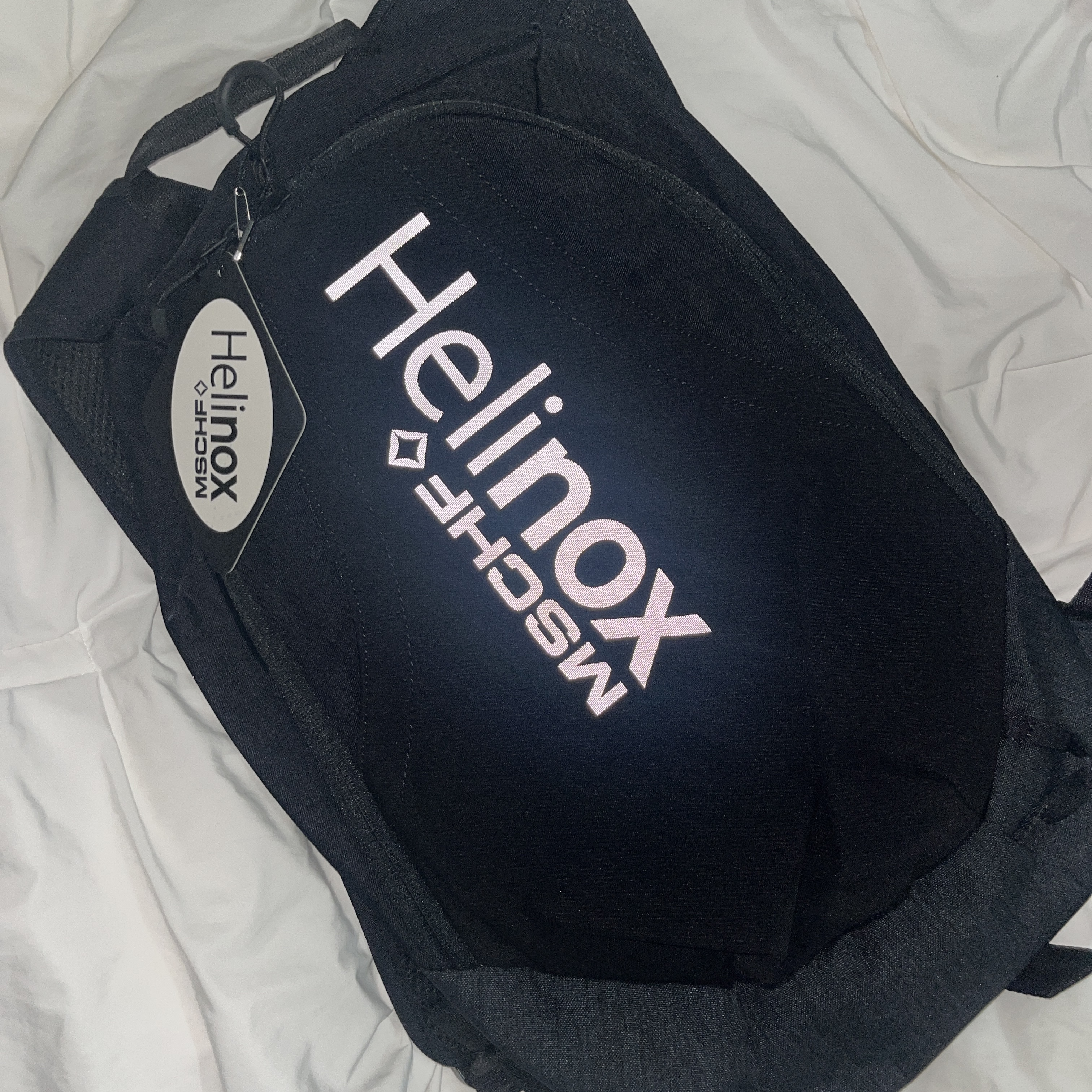 Mischief x Helinox Backpack Black 착용 스타일 - 1