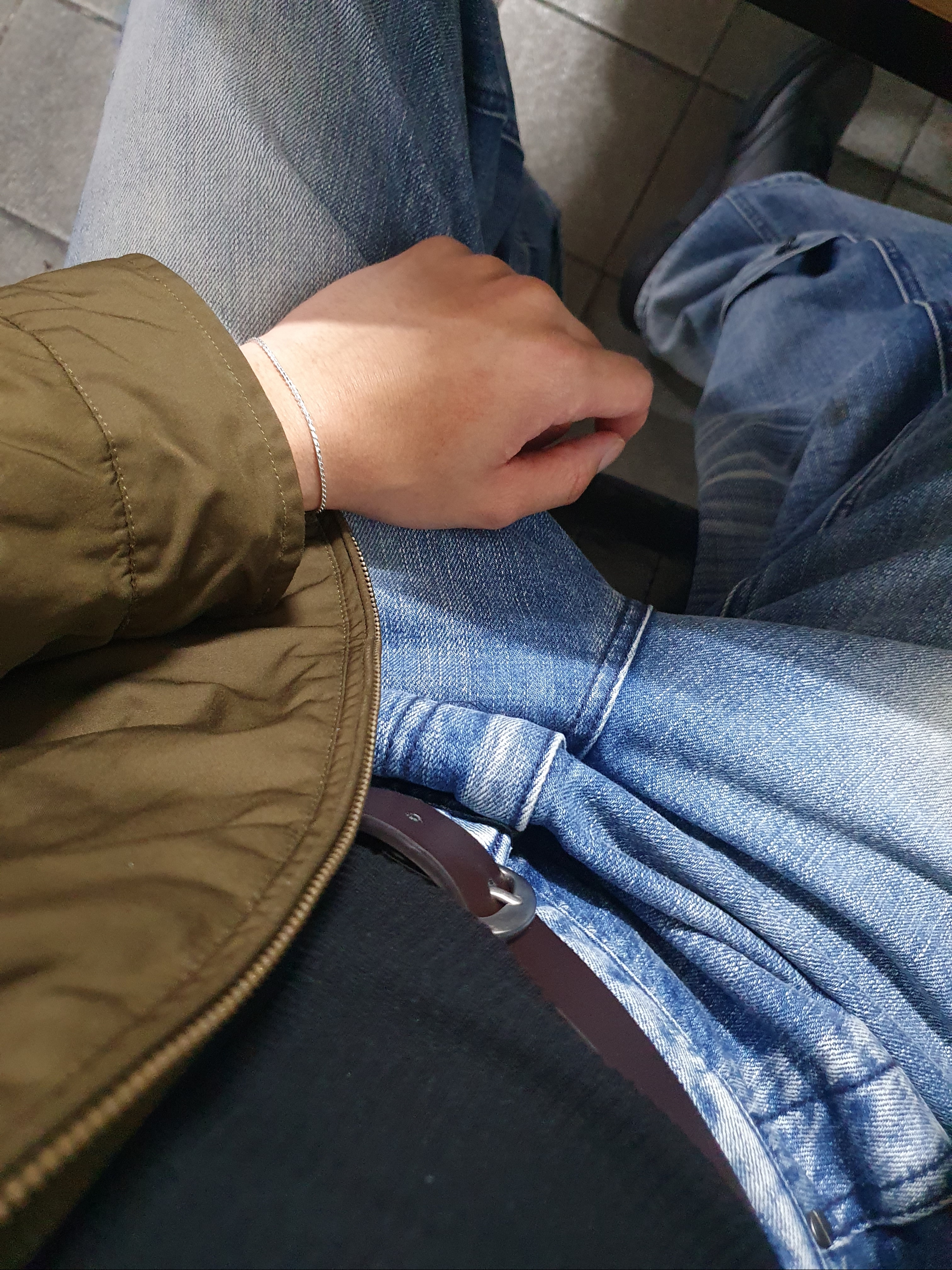 리복 클럽씨 85 블랙 착용 스타일