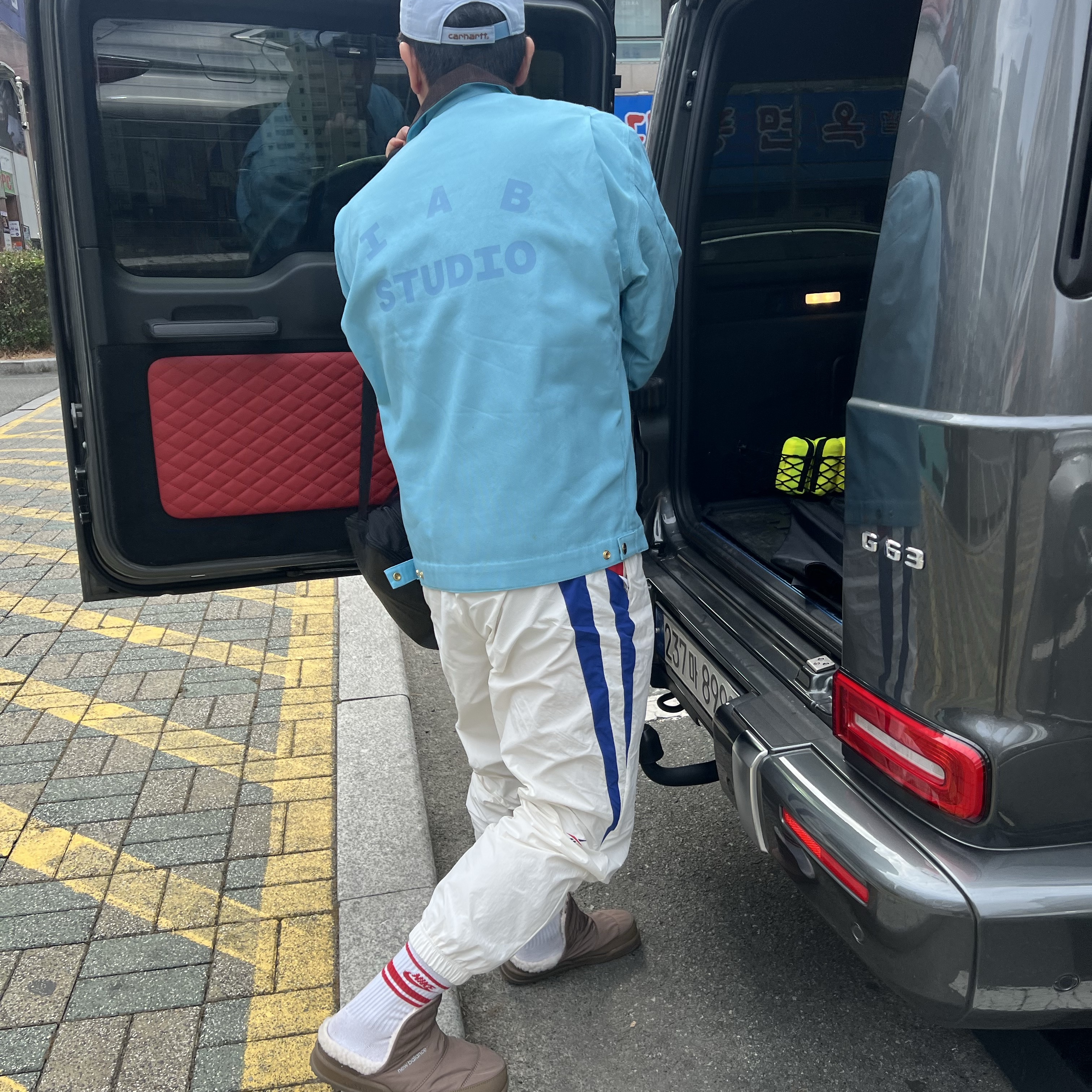 Carhartt Canvas Cap Fog Blue, Carhartt WIP x IAB Studio OG Detroit Jacket Milky Blue 착용 스타일 - 1