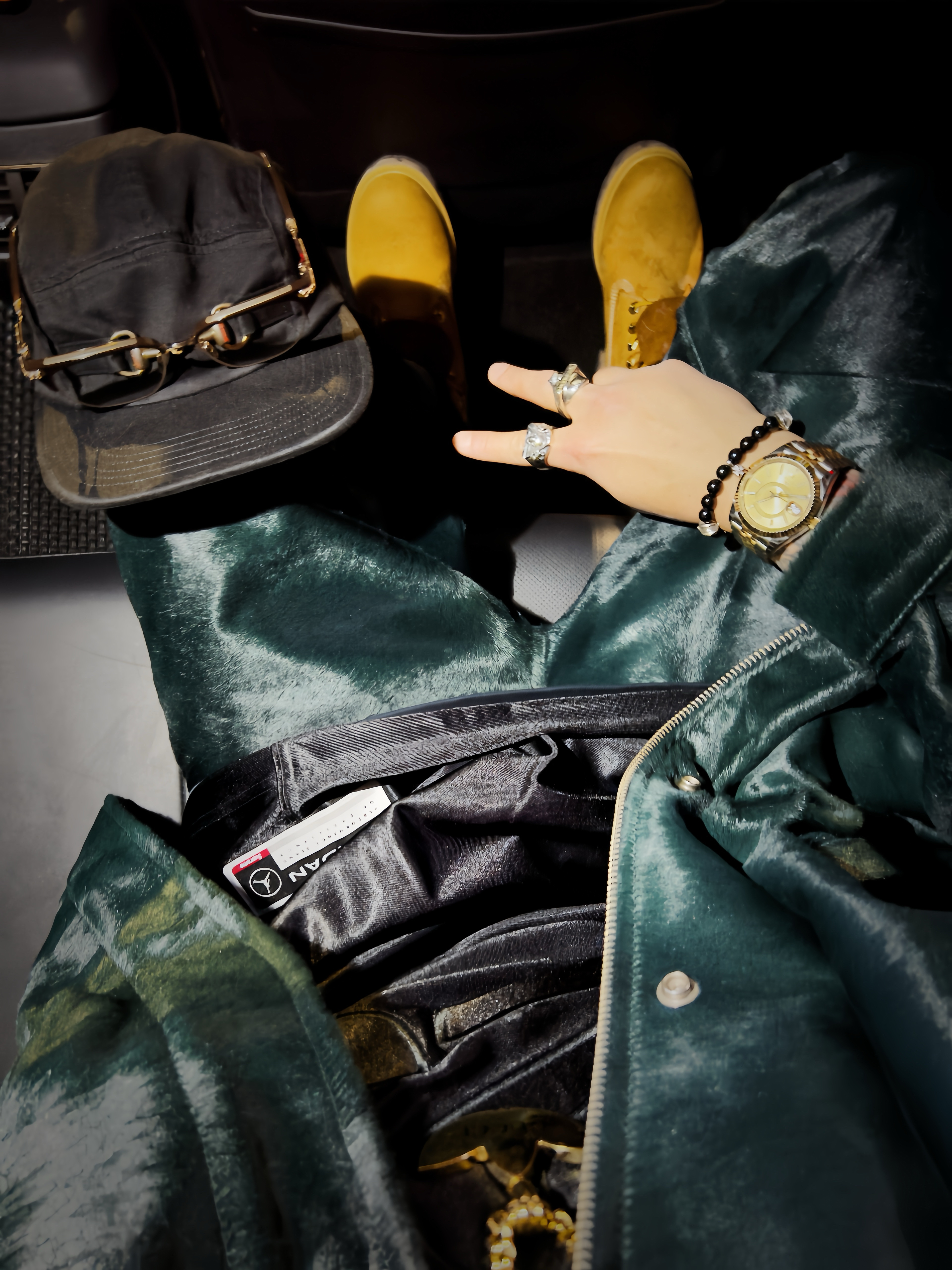 Supreme Ponyhair Varsity Jacket Green - 25SS, Supreme Ponyhair Loose Fit 5-Pocket Jean Green - 25SS 착용 스타일 - 2