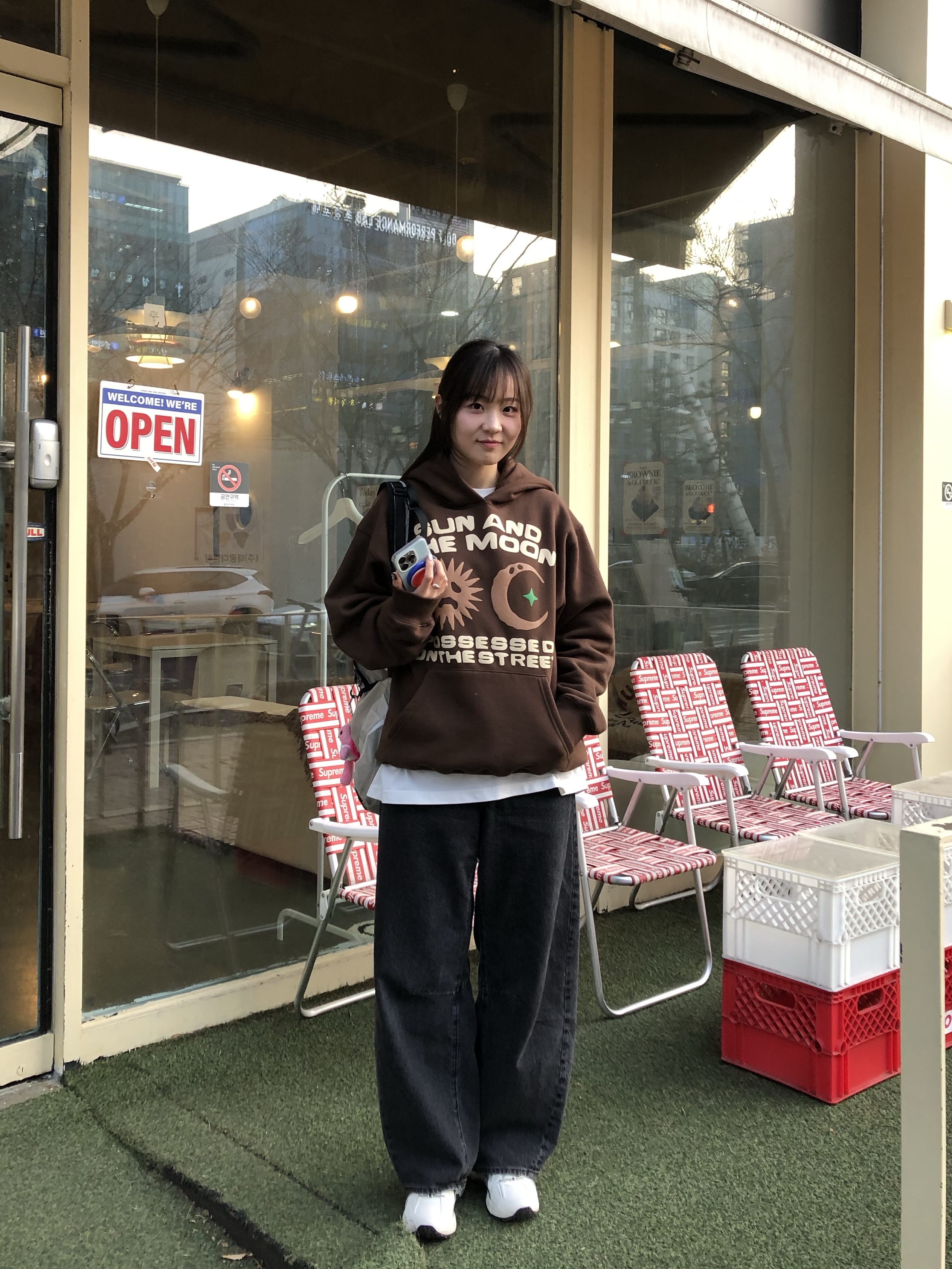 퍼츠 올데이 후드 브라운 착용 스타일