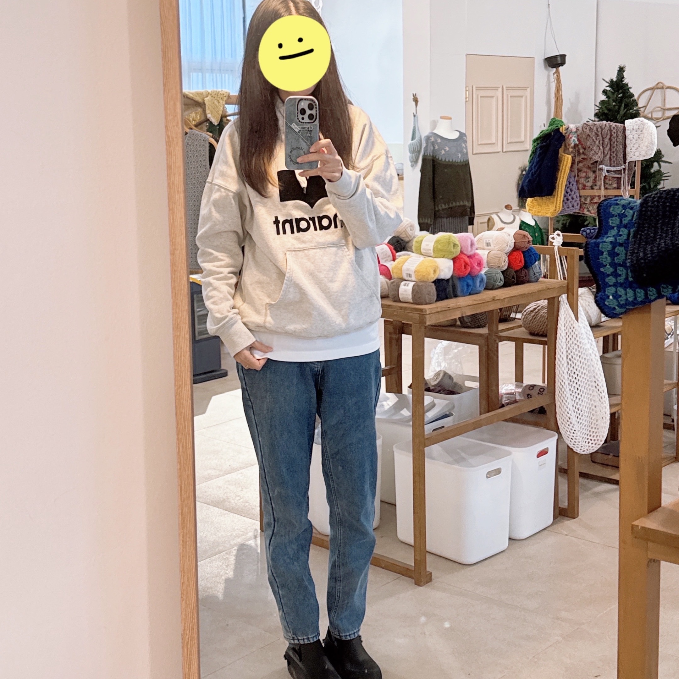 (W) Bottega Veneta Puddle Shearling Rubber Slingback Sandals Black, (W) Isabel Marant Mansel Oversized Hoodie Sweatshirt Ecru - 23SS 착용 스타일