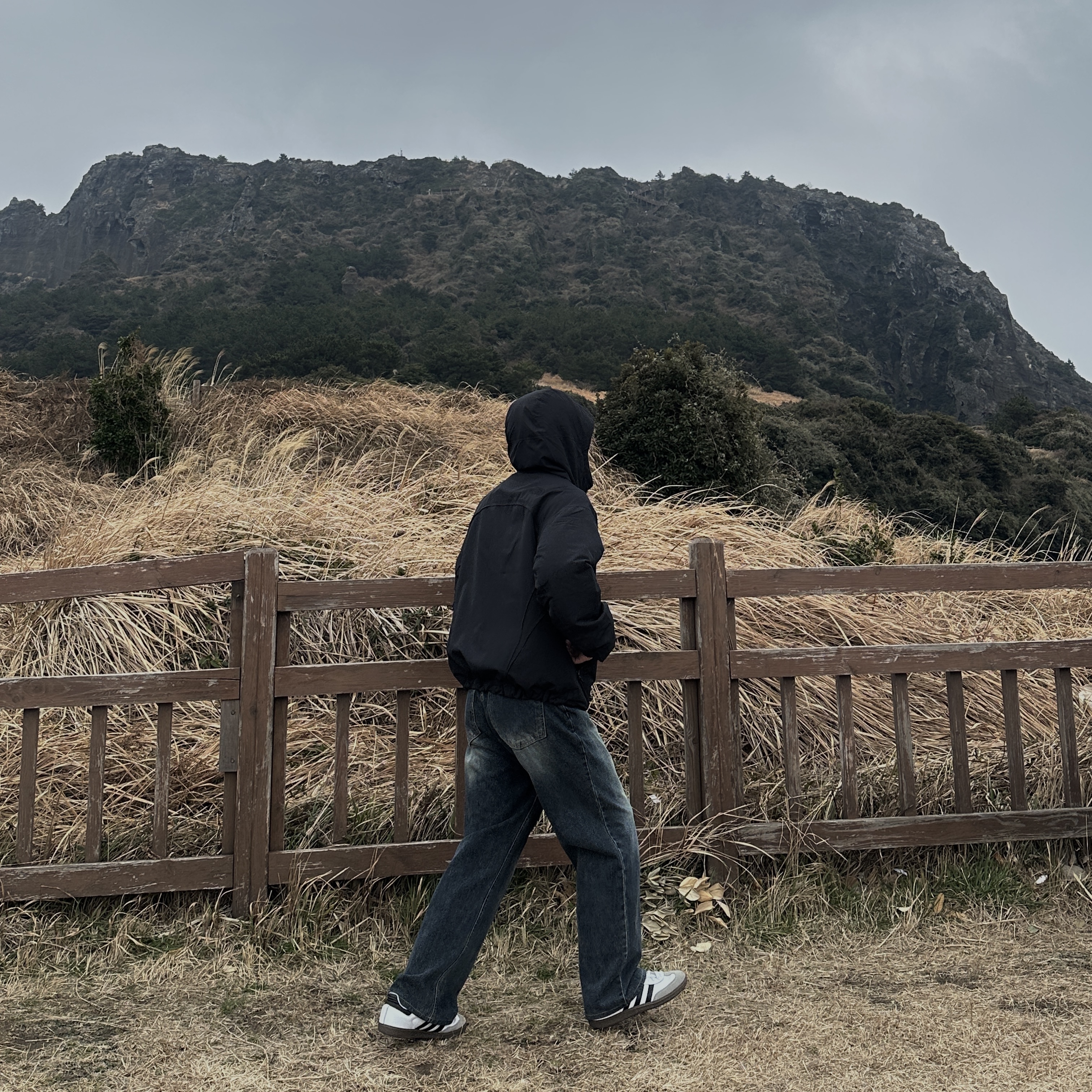 The North Face White Label Utility Heat Jacket Black 착용 스타일