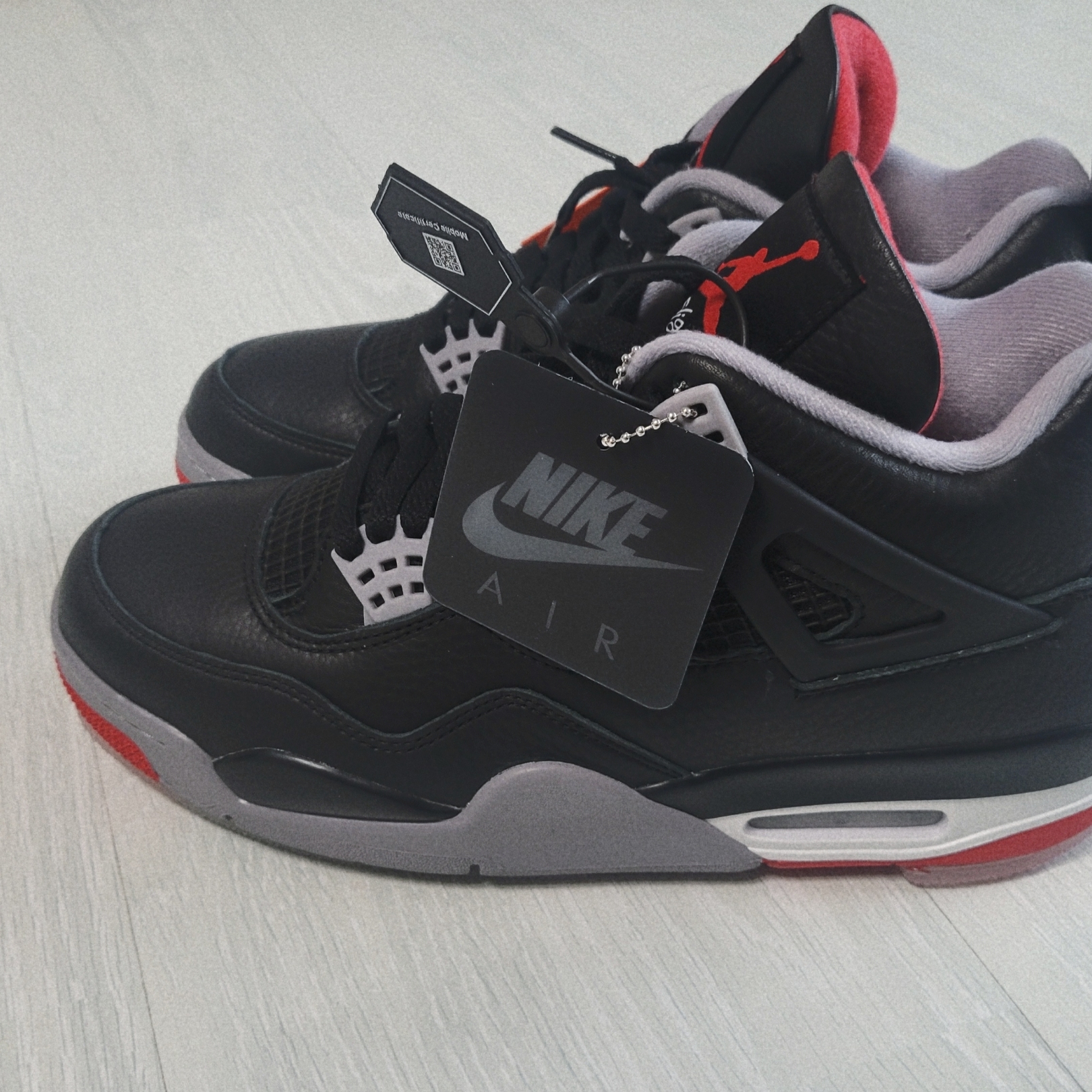 Jordan 4 Retro Bred Reimagined 착용 스타일