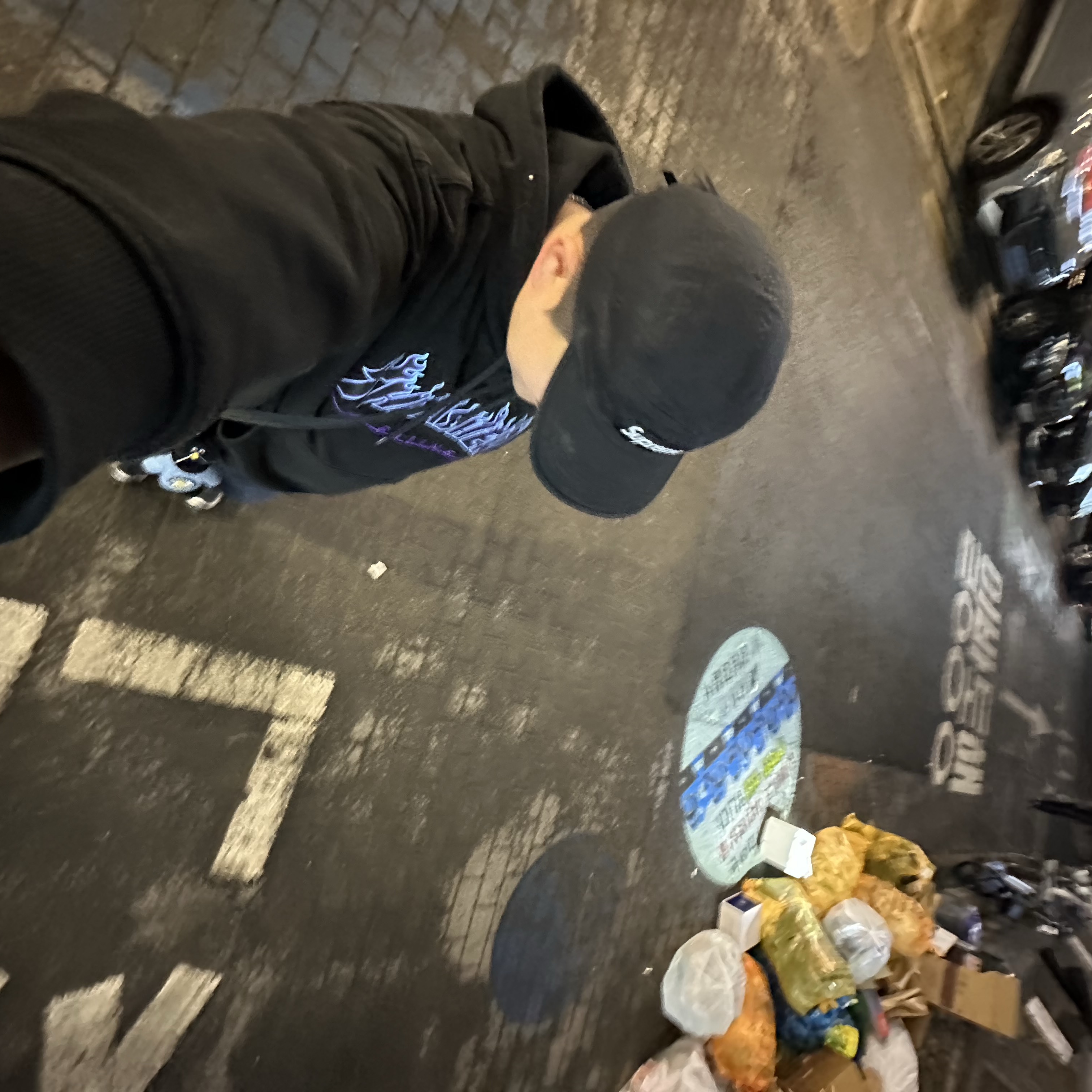 Supreme Washed Chino Twill Camp Cap Black - 24SS 착용 스타일
