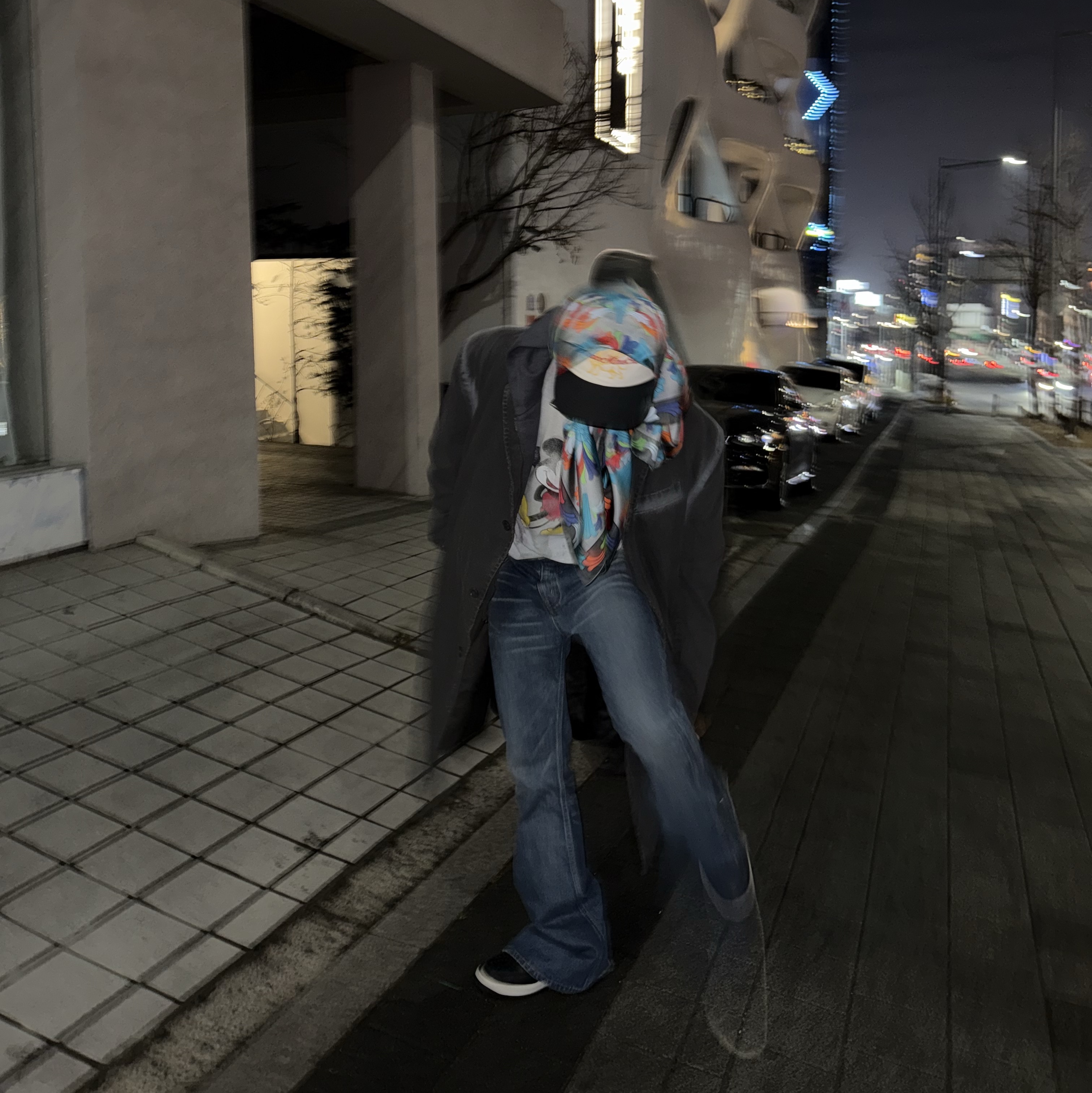 Chrome Hearts Ceiling Scarf Gray Twill Multicolor 착용 스타일 - 4