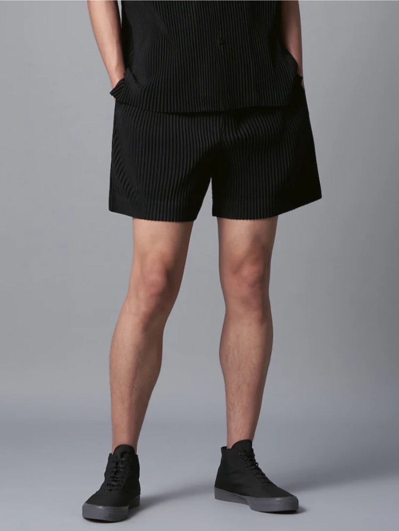Homme Plisse Issey Miyake MC July Black 착용 스타일