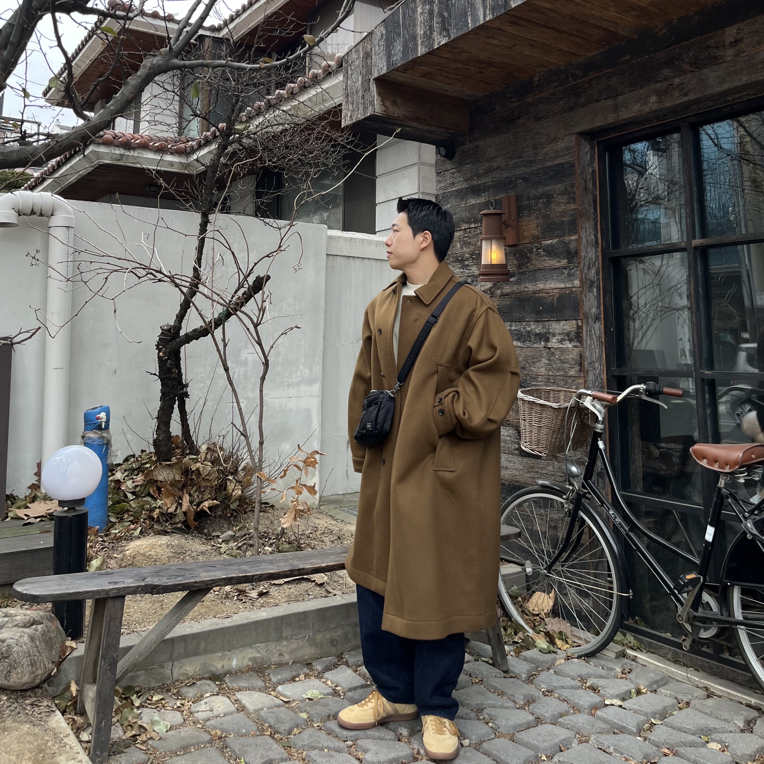 Comoli Denim Overpants Navy - 23SS, Porter Tanker Shoulder Bag S Black 착용 스타일