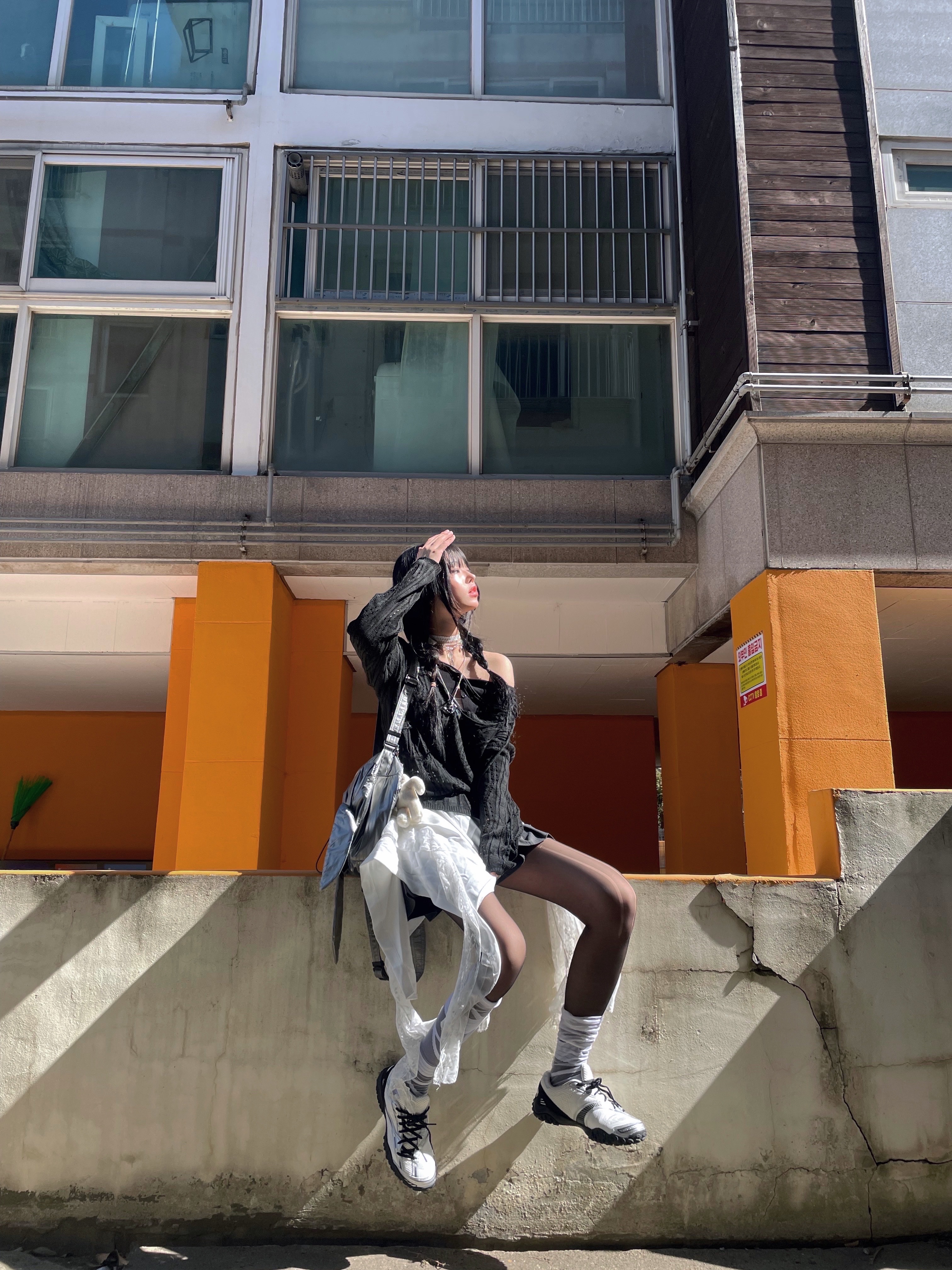 Fila Echappe v2 White Black 착용 스타일 - 5