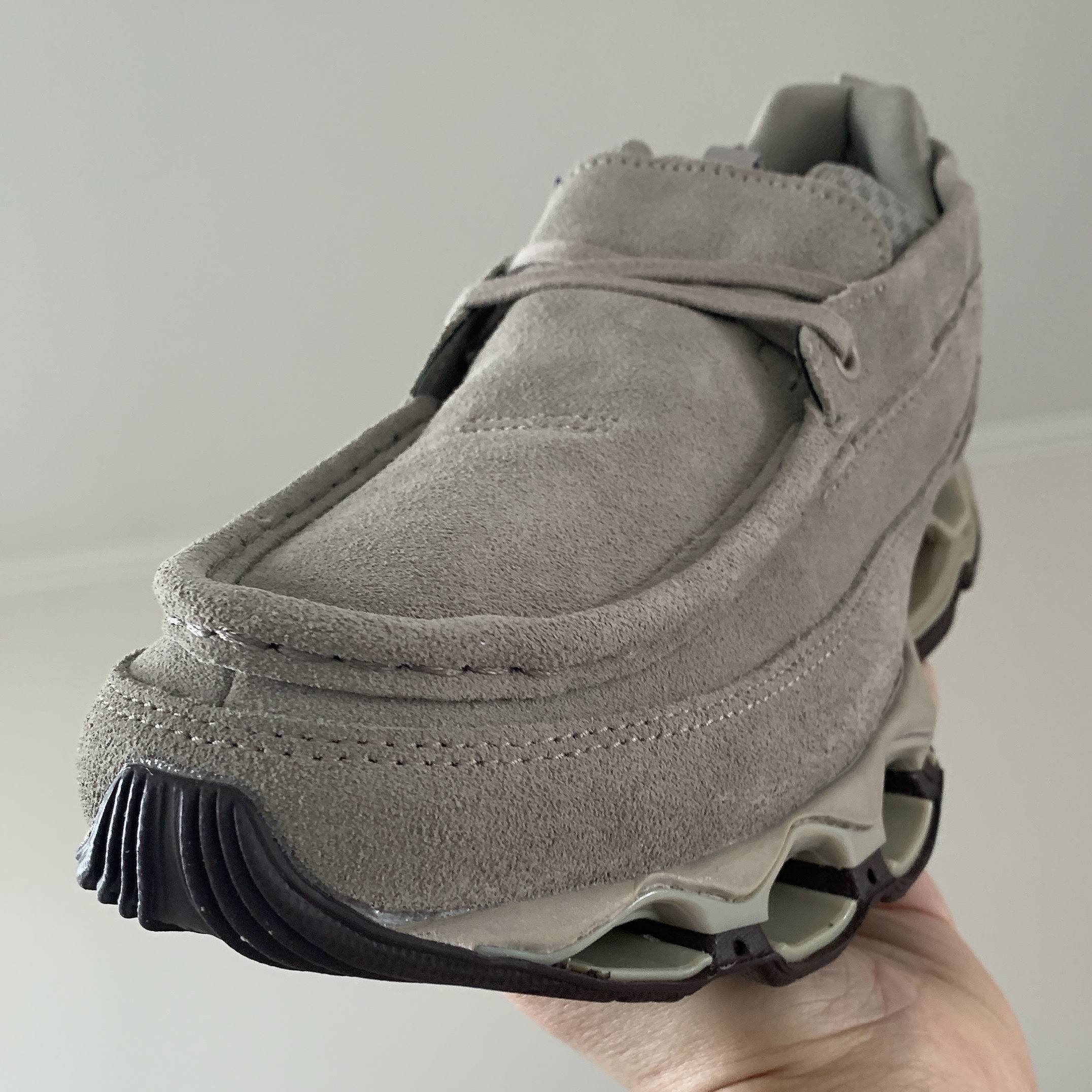 Mizuno Wave Prophecy MOC Suede Vintage Khaki Mole 착용 스타일
